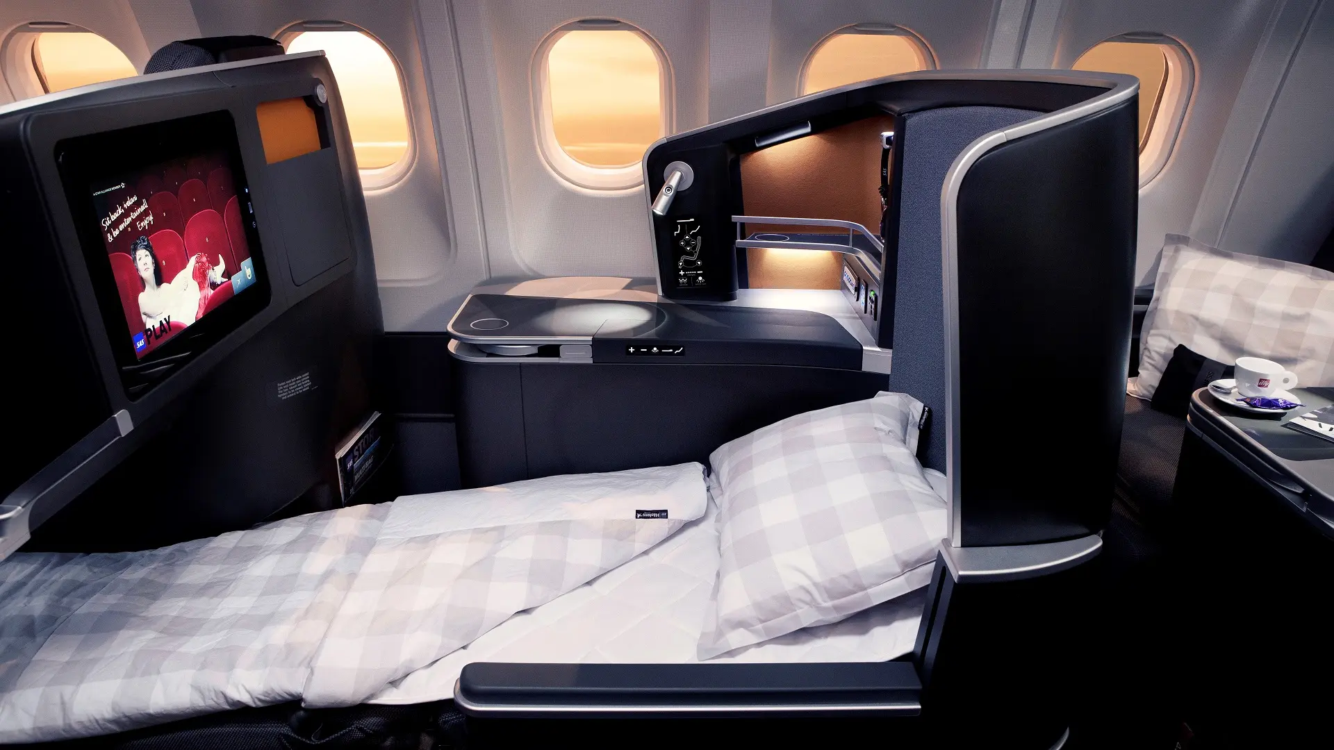 Airlines News - SAS upgrades Champagne offering to “Special Club”