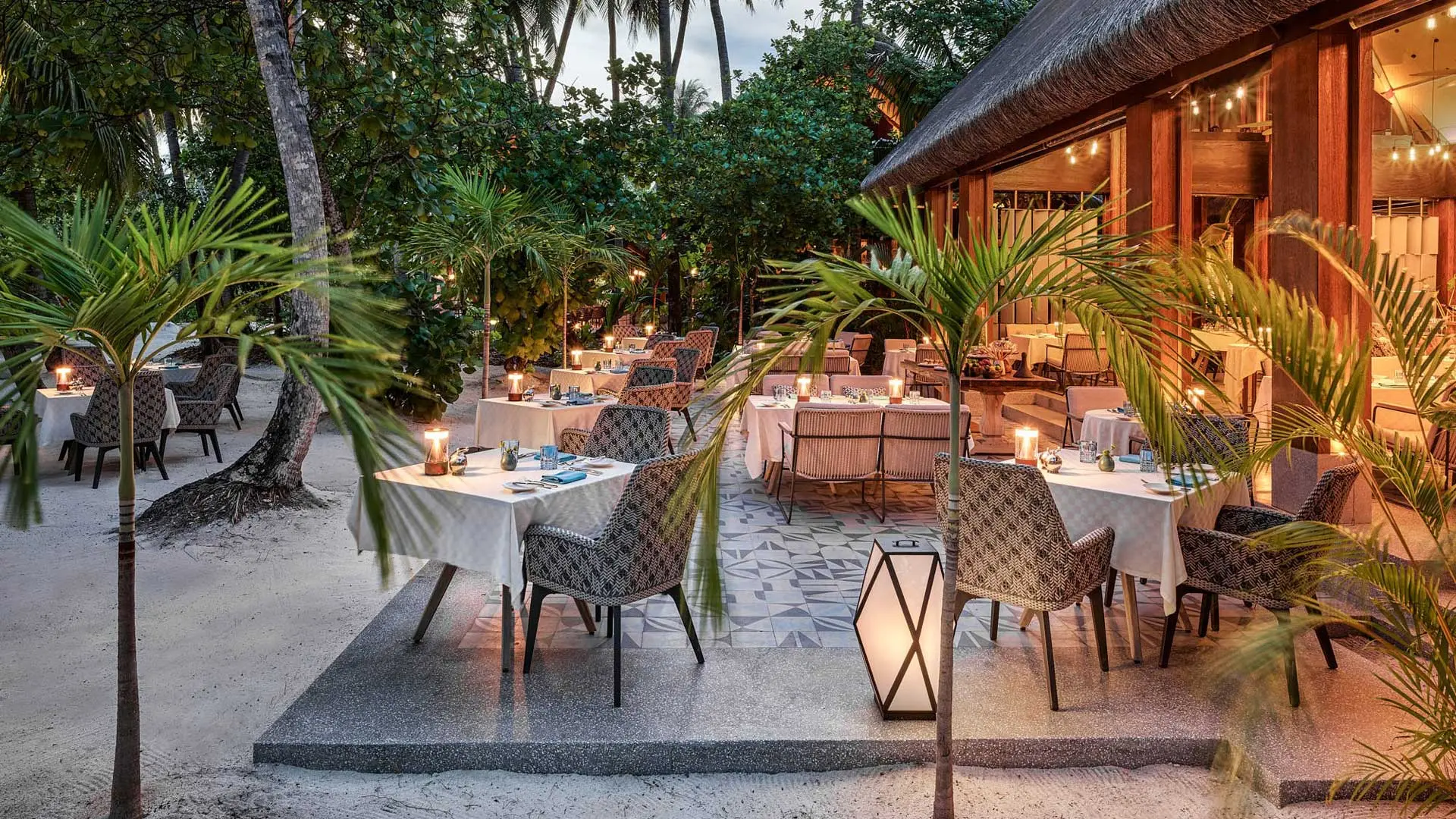 Hotel review Restaurants & Bars' - JOALI Maldives - 0