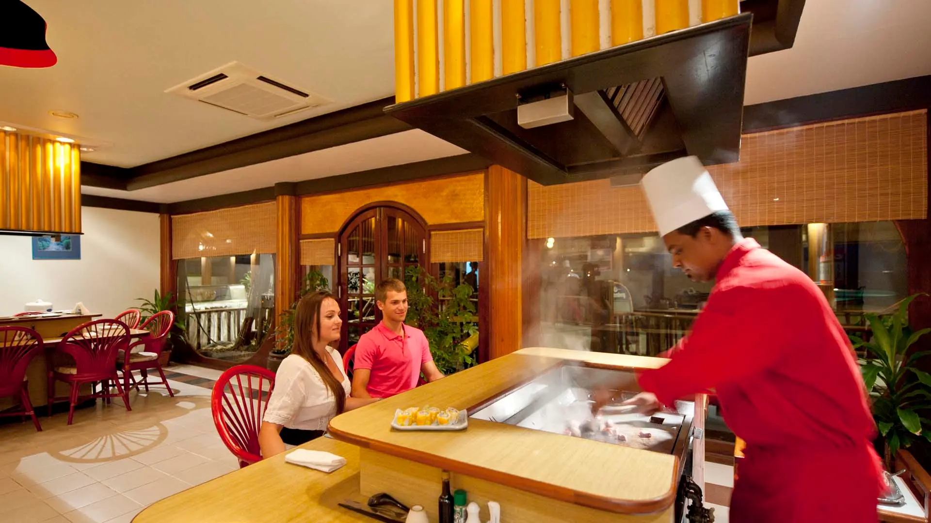 Hotel review Restaurants & Bars' - Paradise Island Resort & Spa - 16