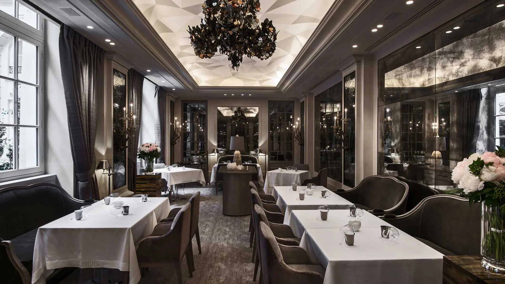 Hotel review Restaurants & Bars' - Hôtel de Crillon, A Rosewood Hotel  - 3