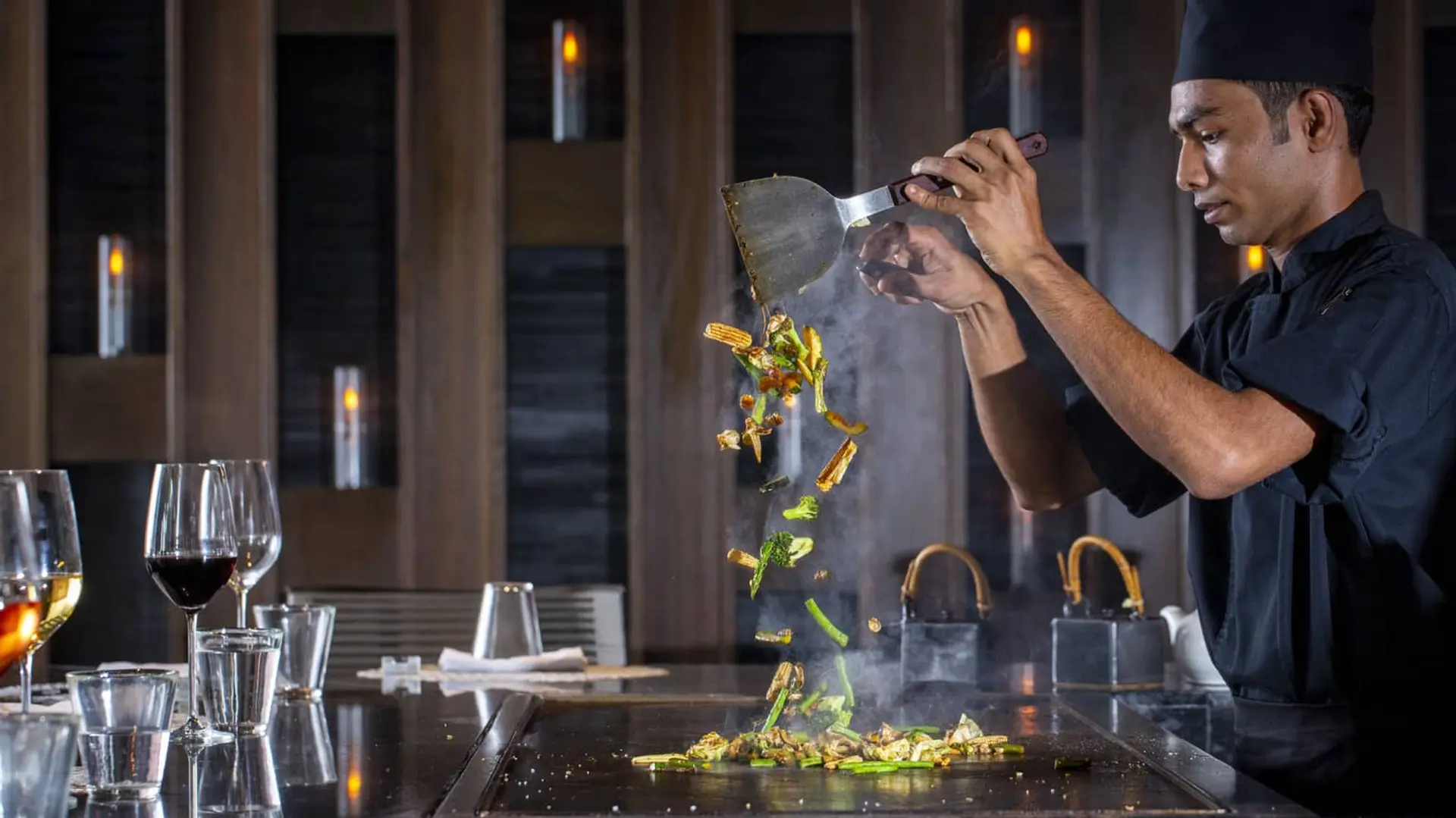 Hotel review Restaurants & Bars' - Four Seasons Resort Maldives at Landaa Giraavaru - 6
