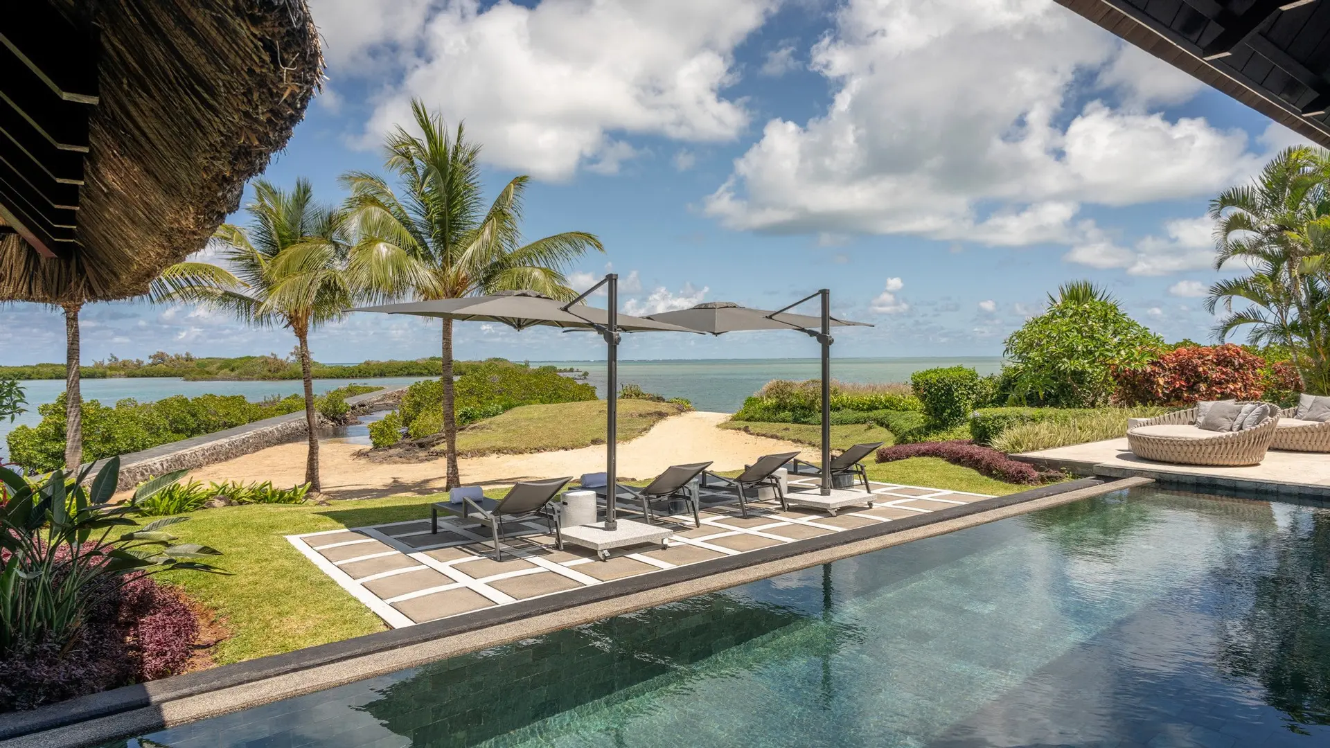 Hotel review Accommodation' - Four Seasons Resort Mauritius at Anahita - 14