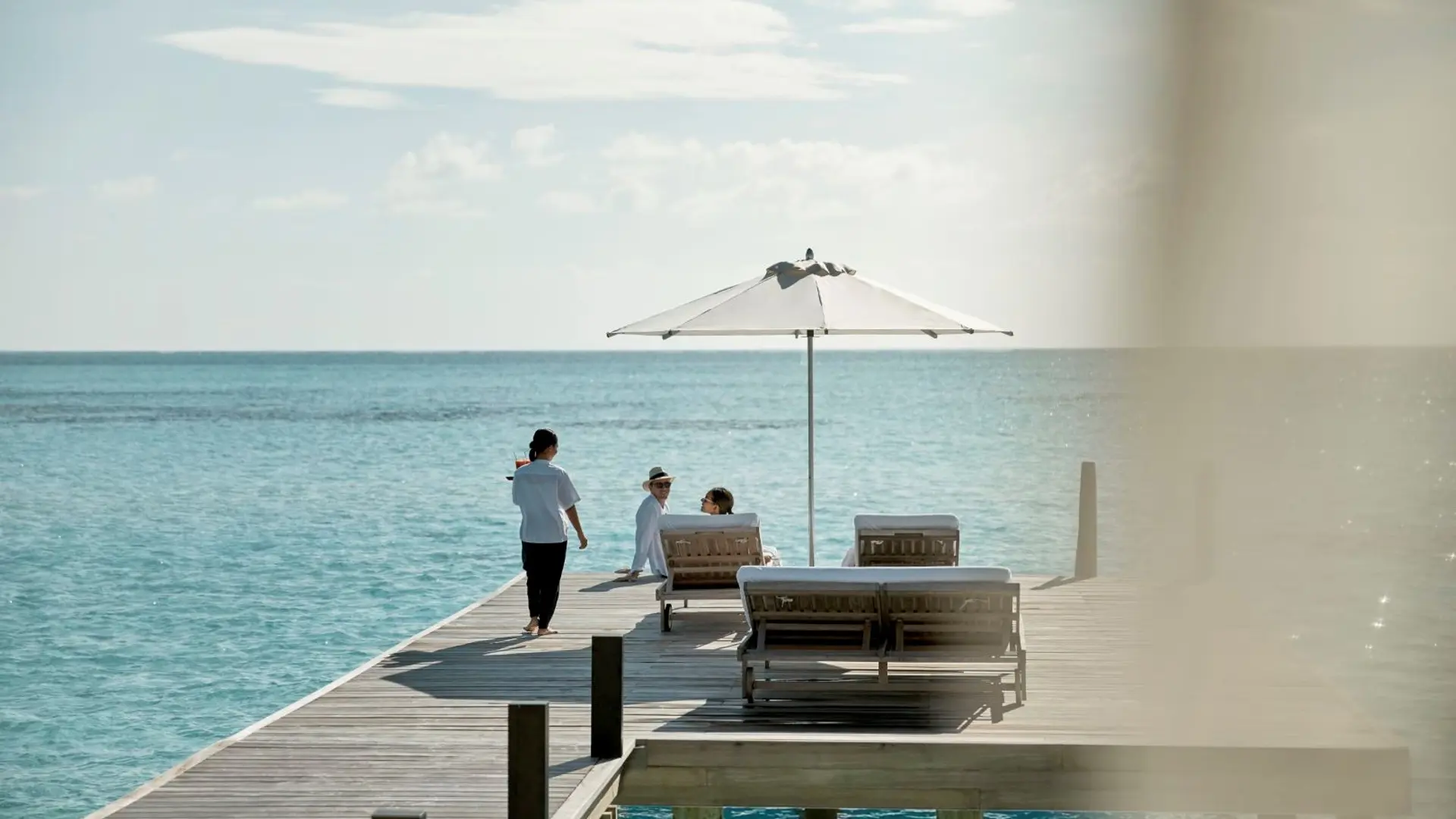 Hotel review Service & Facilities' - COMO Cocoa Island - 3