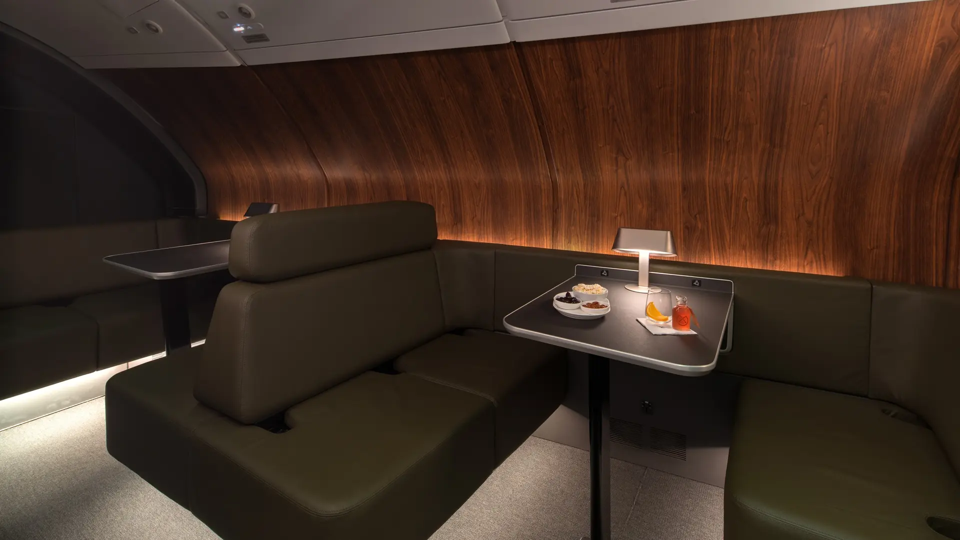 Airline review Cabin & Seat - Qantas - 6