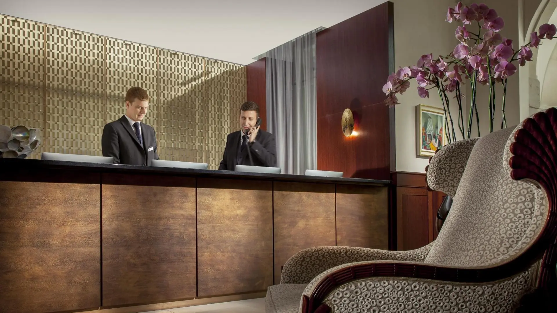 Hotel review What We Love' - Hôtel Royal Savoy Lausanne - 2