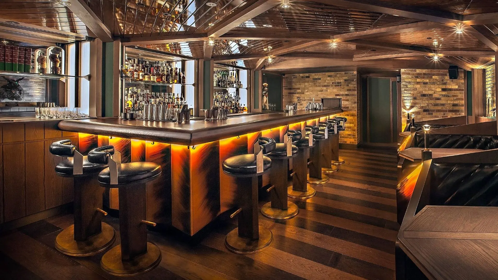 Hotel review Restaurants & Bars' - The Landmark Mandarin Oriental Hong Kong - 2