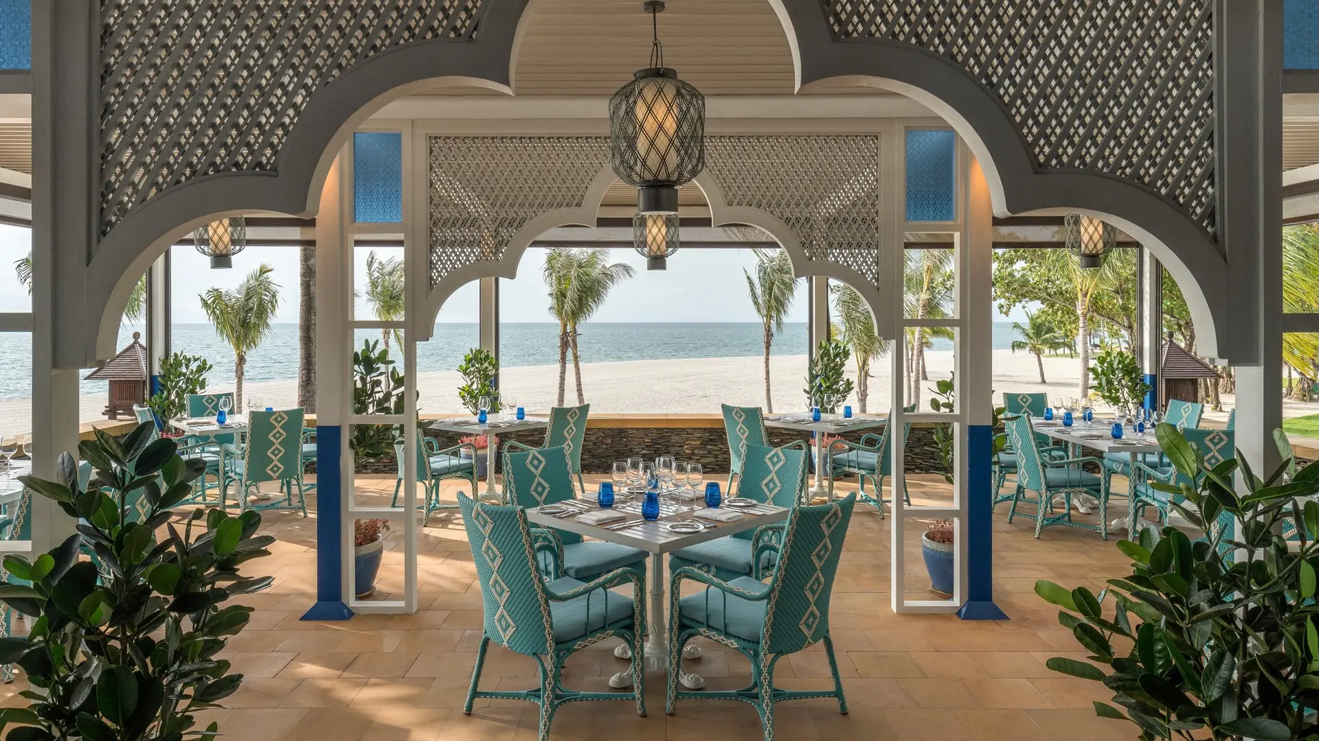 Hotel review Restaurants & Bars' - Four Seasons Resort Langkawi - 3