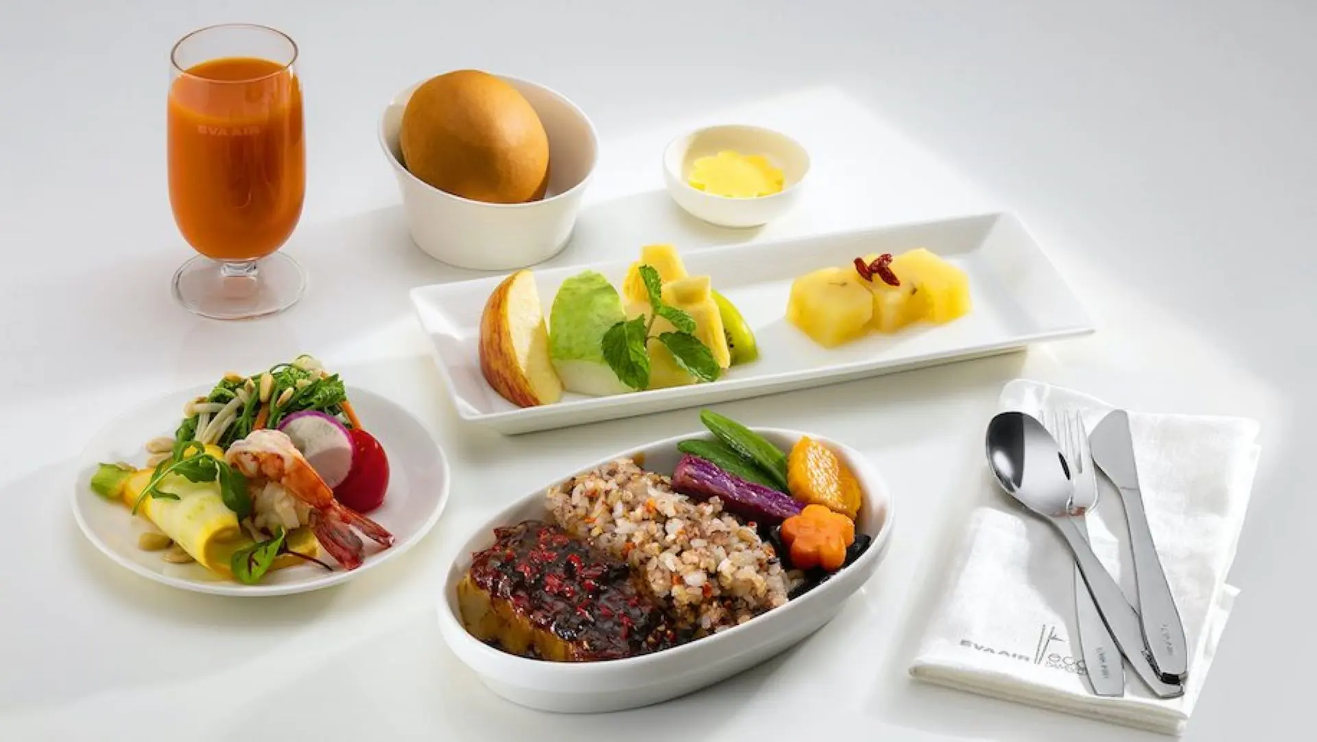Airlines News - EVA Air to sell Business Class meals to Premium Economy passengers