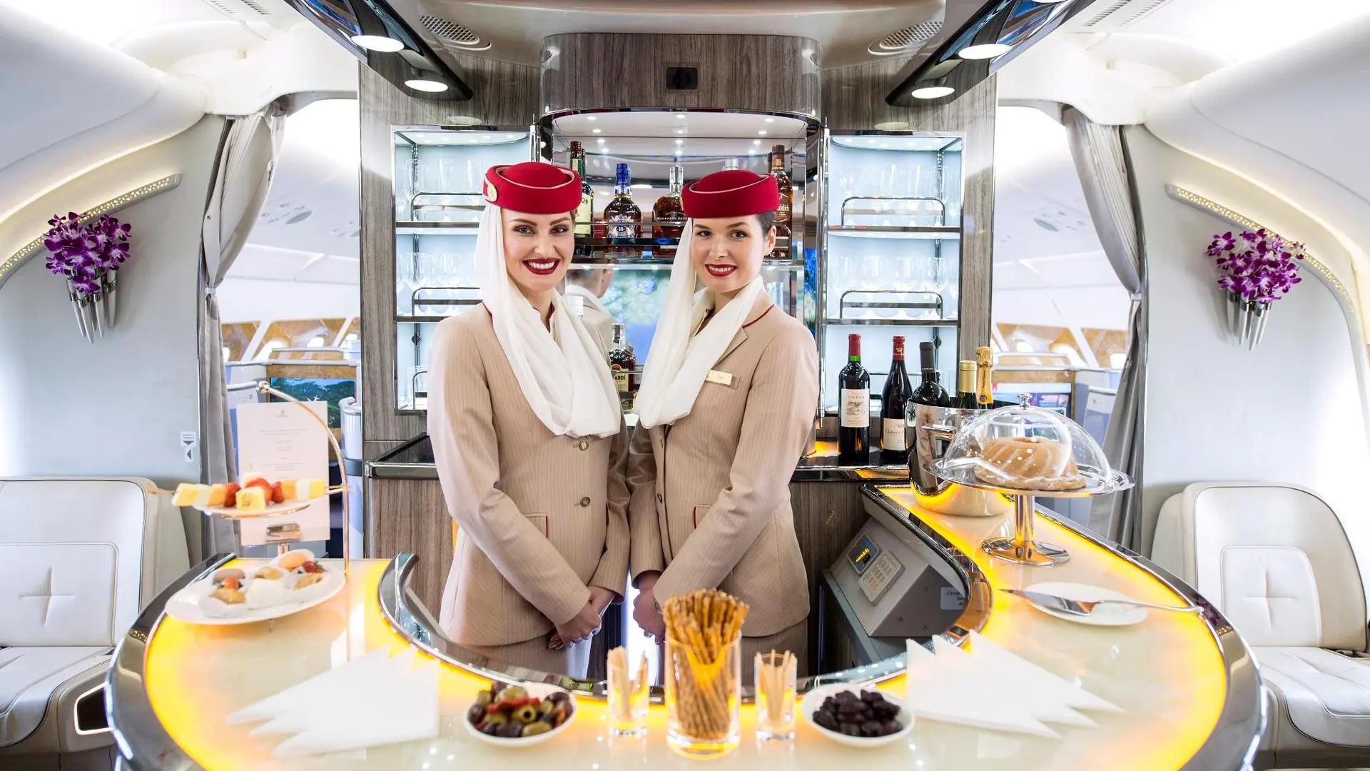 Airline review Beverages - Emirates - 8