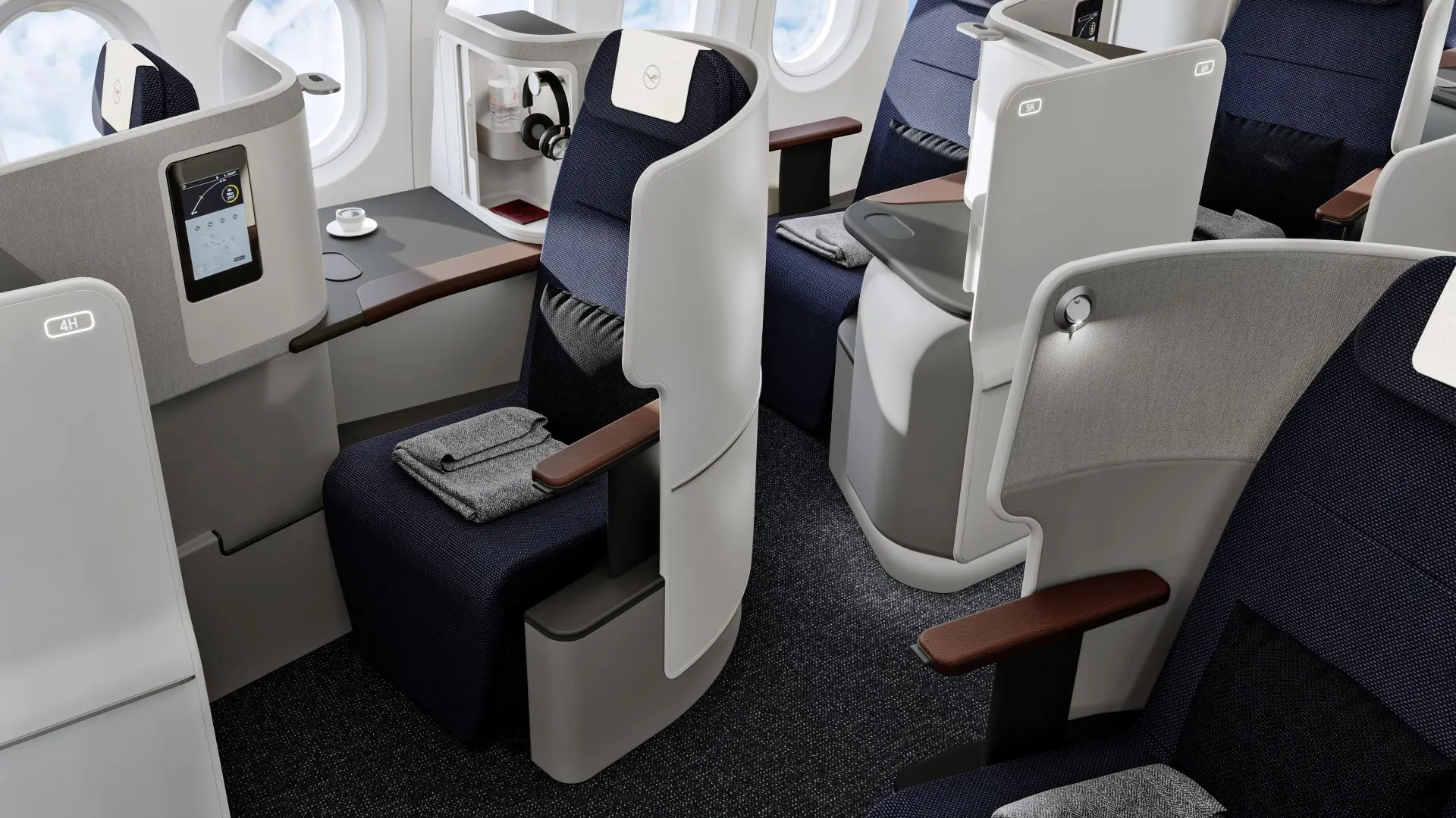 Airlines News - Lufthansa unveils suites for First and Business Class
