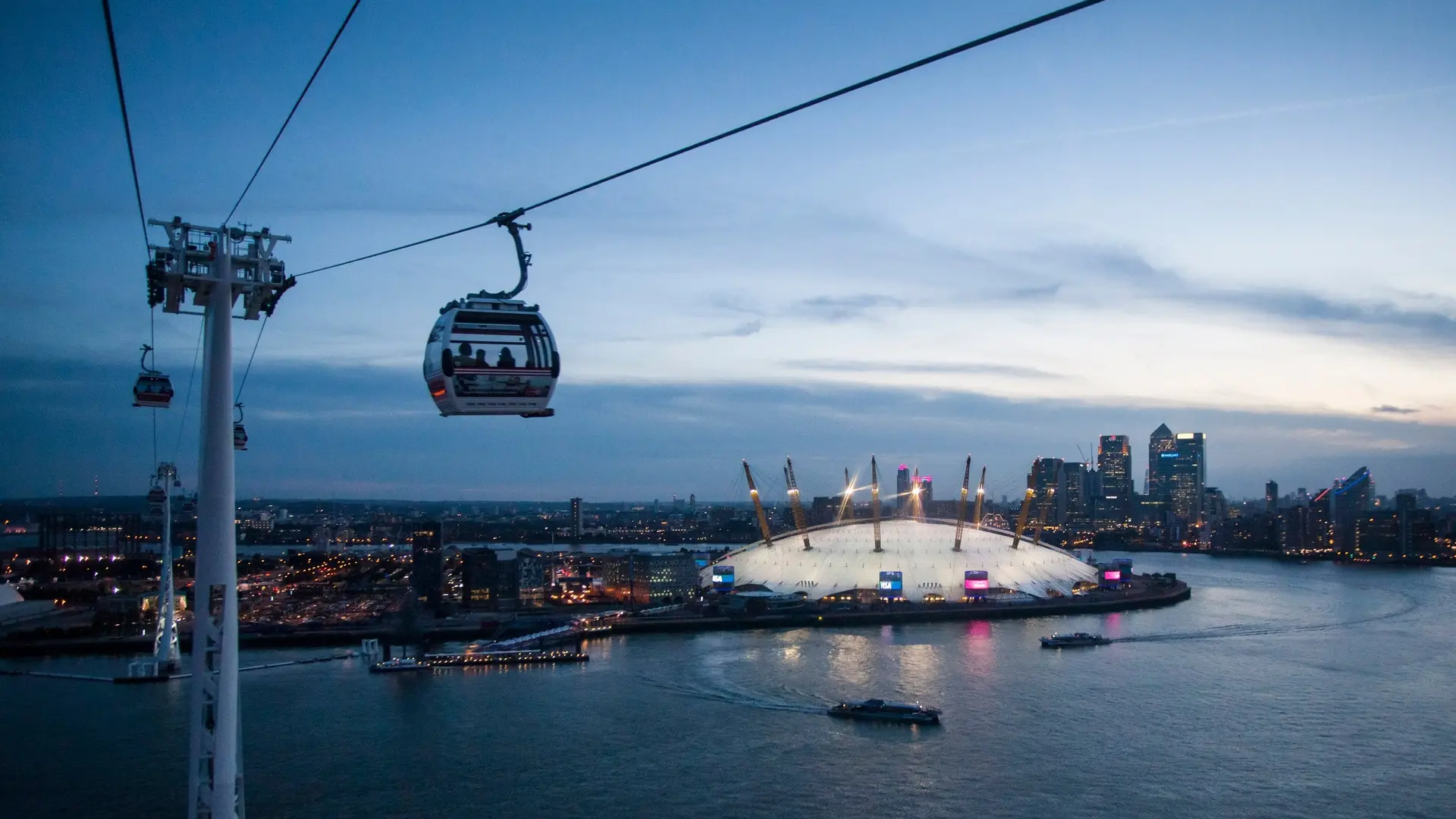 IFS Cloud Cable Car is one of the best things to do in london