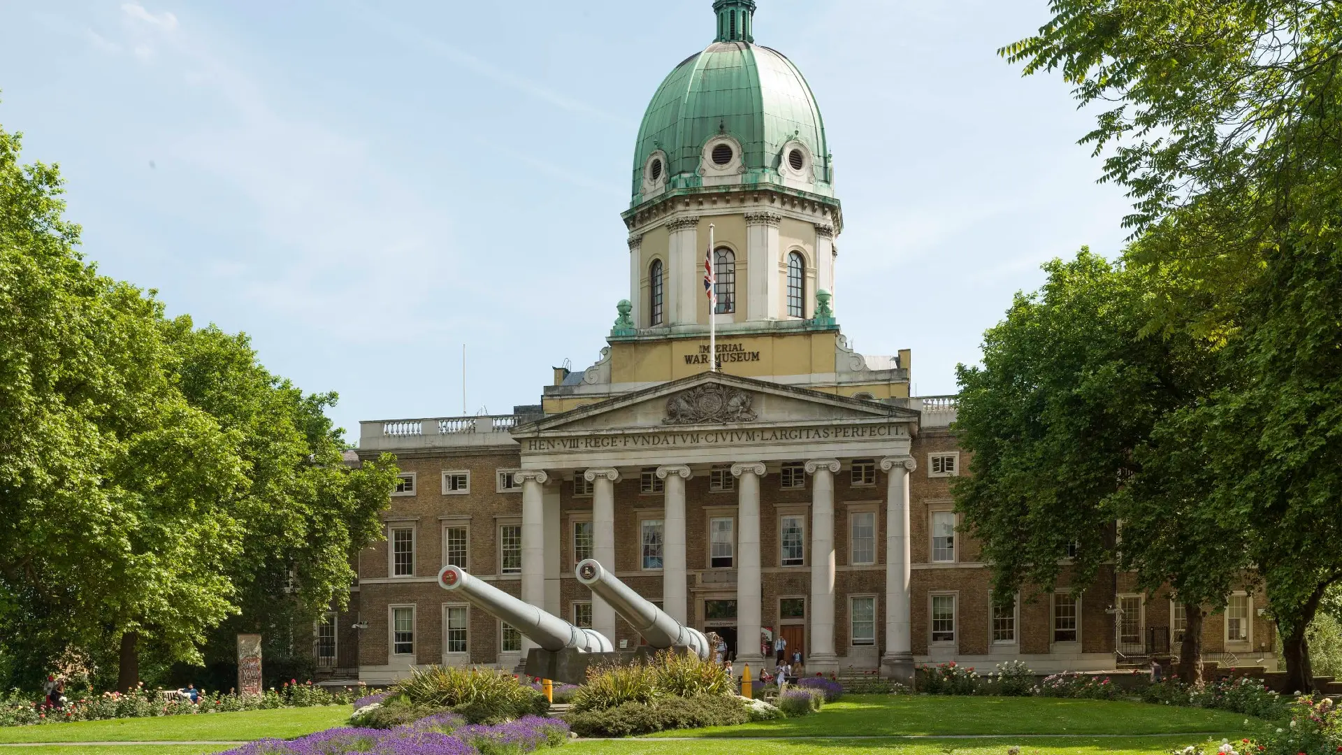5. Imperial War Museum, one of the best art exhibitions in london