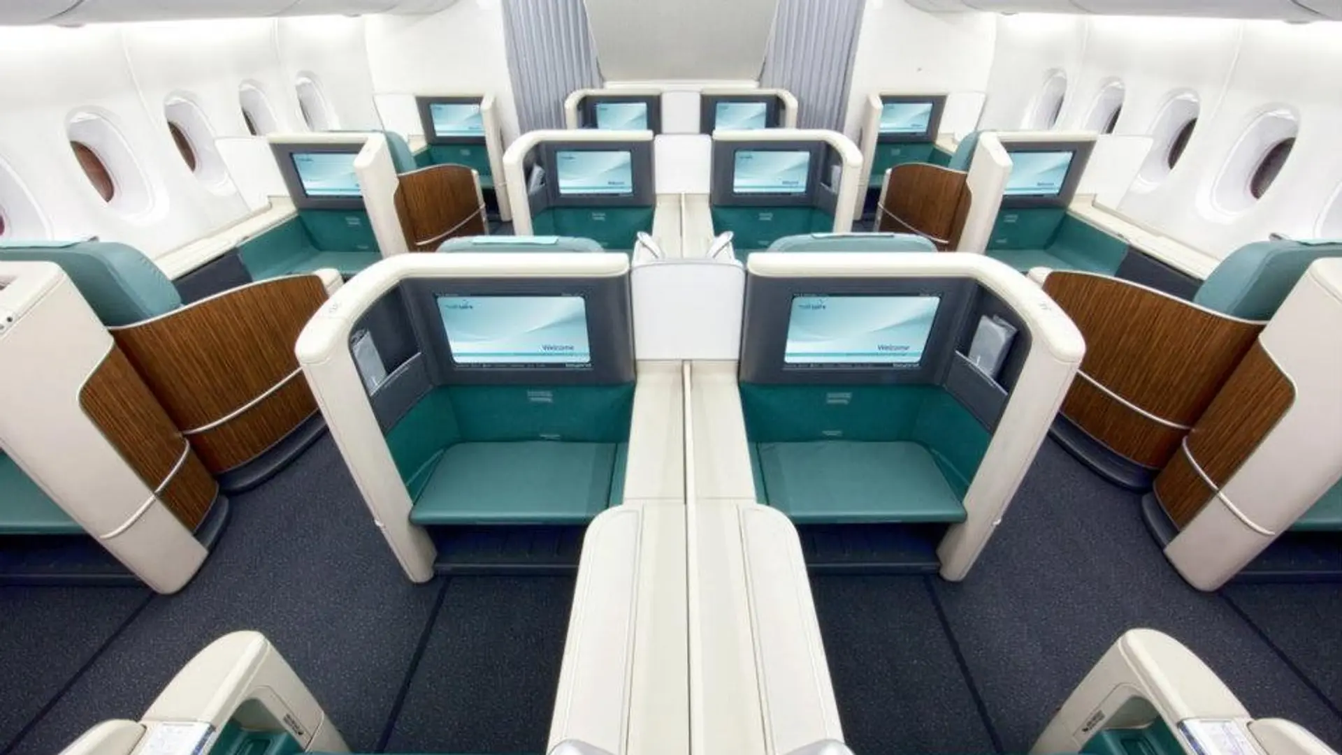 Airline review Cabin & Seat - Korean Air - 4