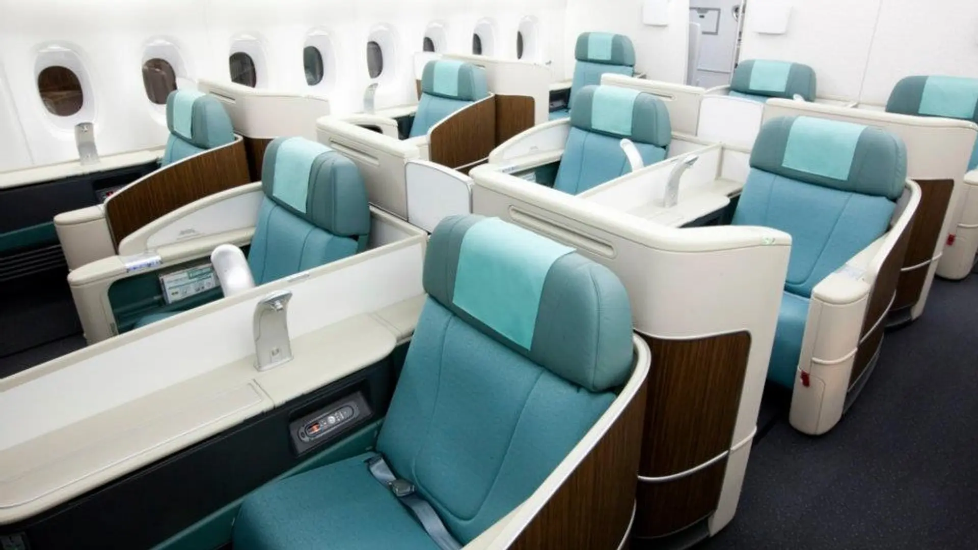 Airline review Cabin & Seat - Korean Air - 5