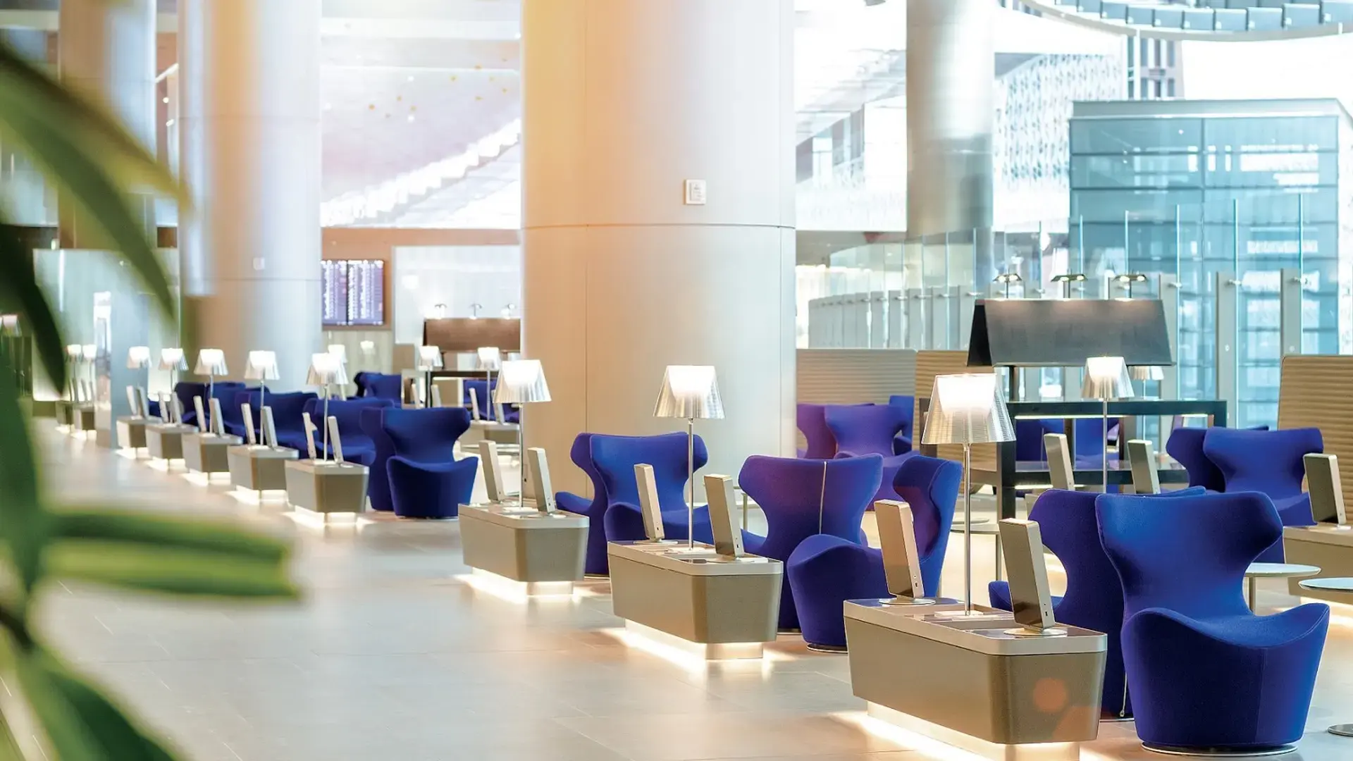 Qatar Airways - Al Mourjan Business Lounge, Doha, Qatar