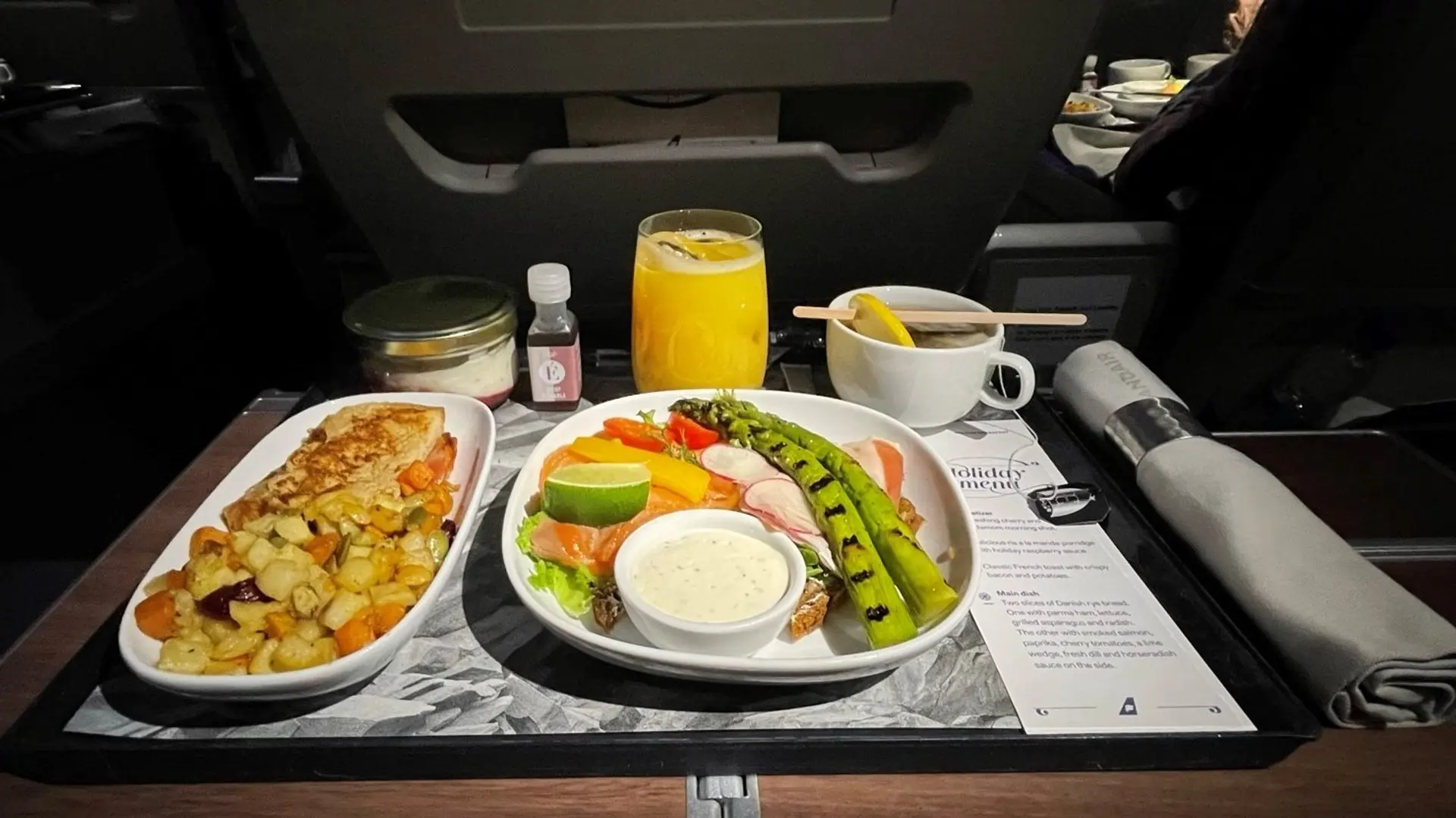 Airline review Cuisine - Icelandair - 6