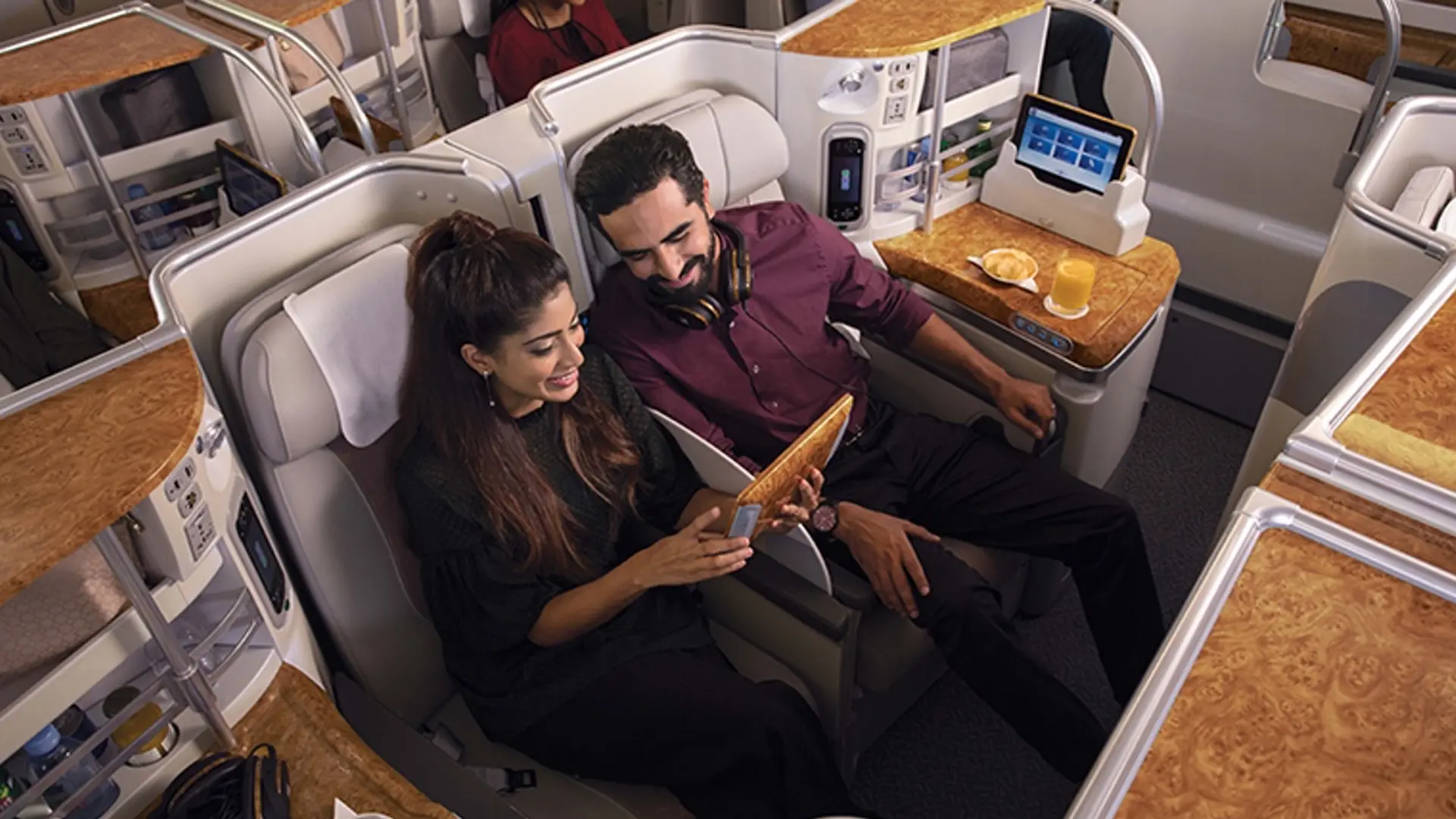 Airlines Articles - The Best Business Class Seats for Couples & Families
