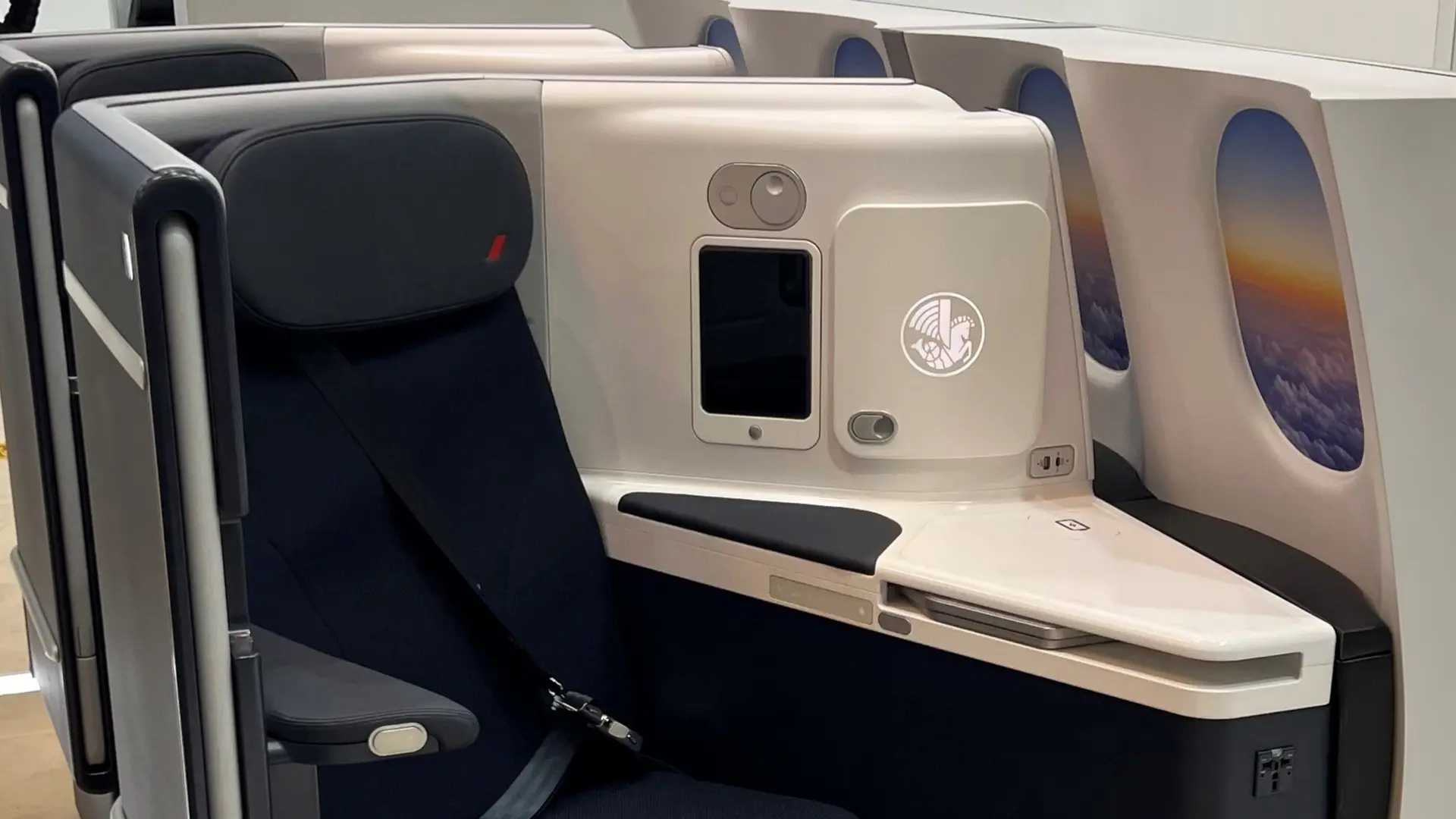 Airlines News - Air France unveils new A350 Business Class seat