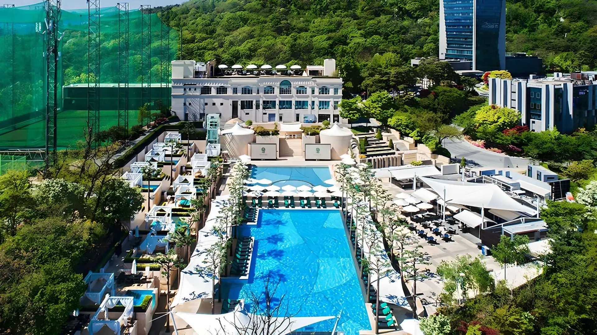 Outdoor pool area and resturant at banyan tree club & spa seoul