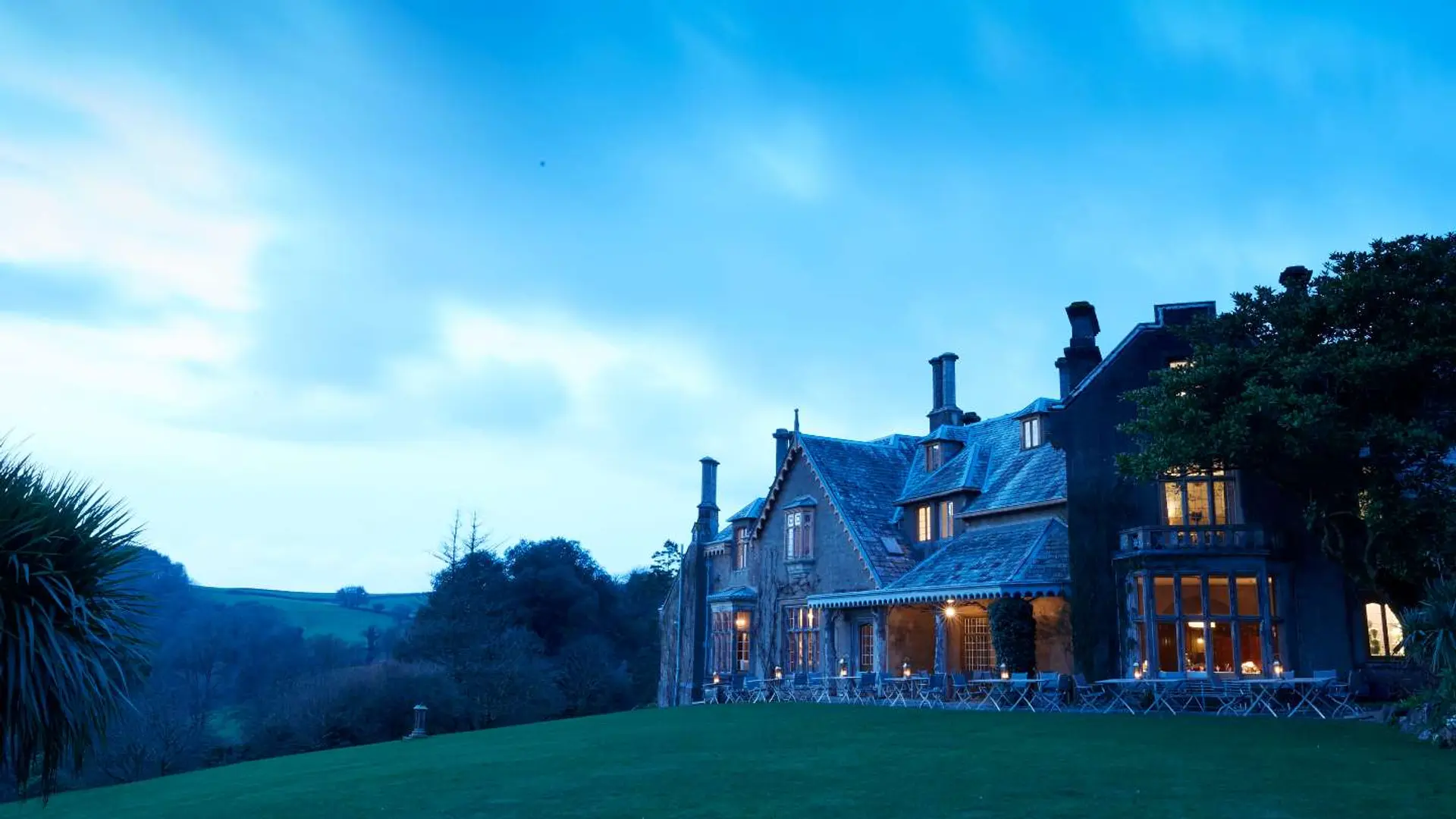 Hotel review Location' - Hotel Endsleigh - 3