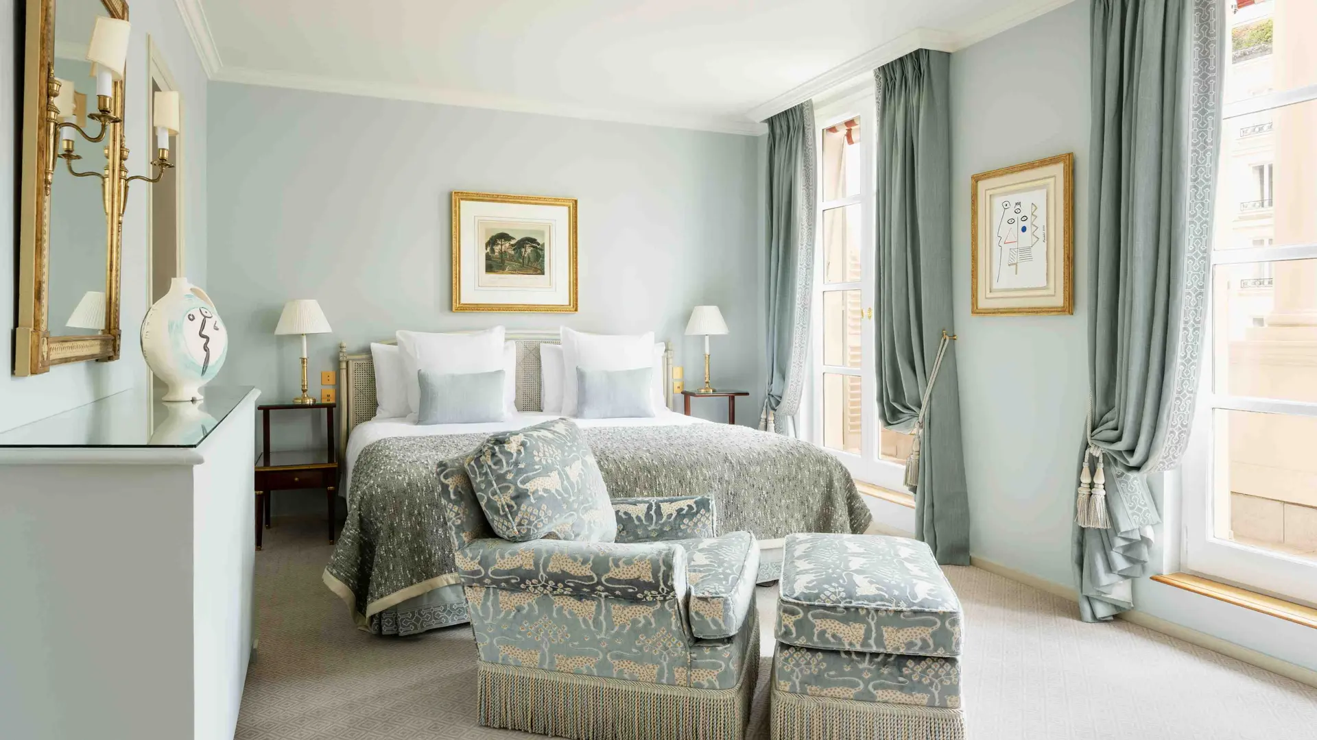 Hotel review Accommodation' - Le Bristol Paris - 0