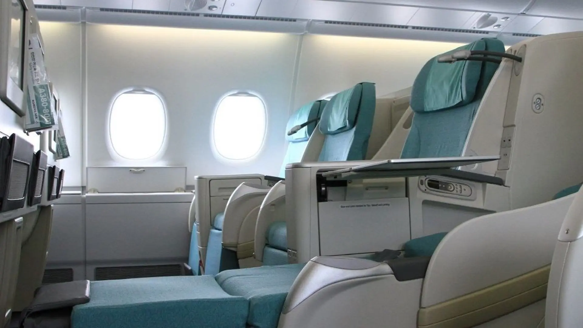 Airline review Cabin & Seat - Korean Air - 5