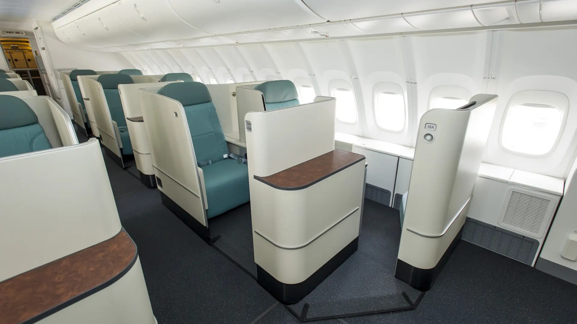 Airline review Cabin & Seat - Korean Air - 0