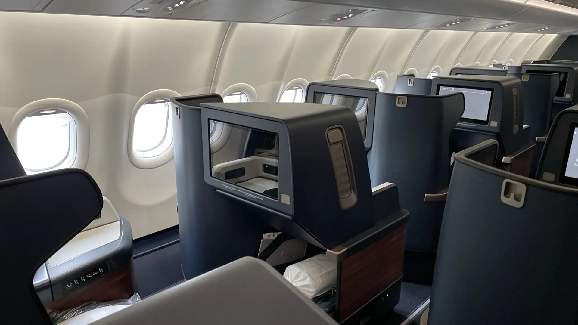 Airline review Cabin & Seat - Condor - 11
