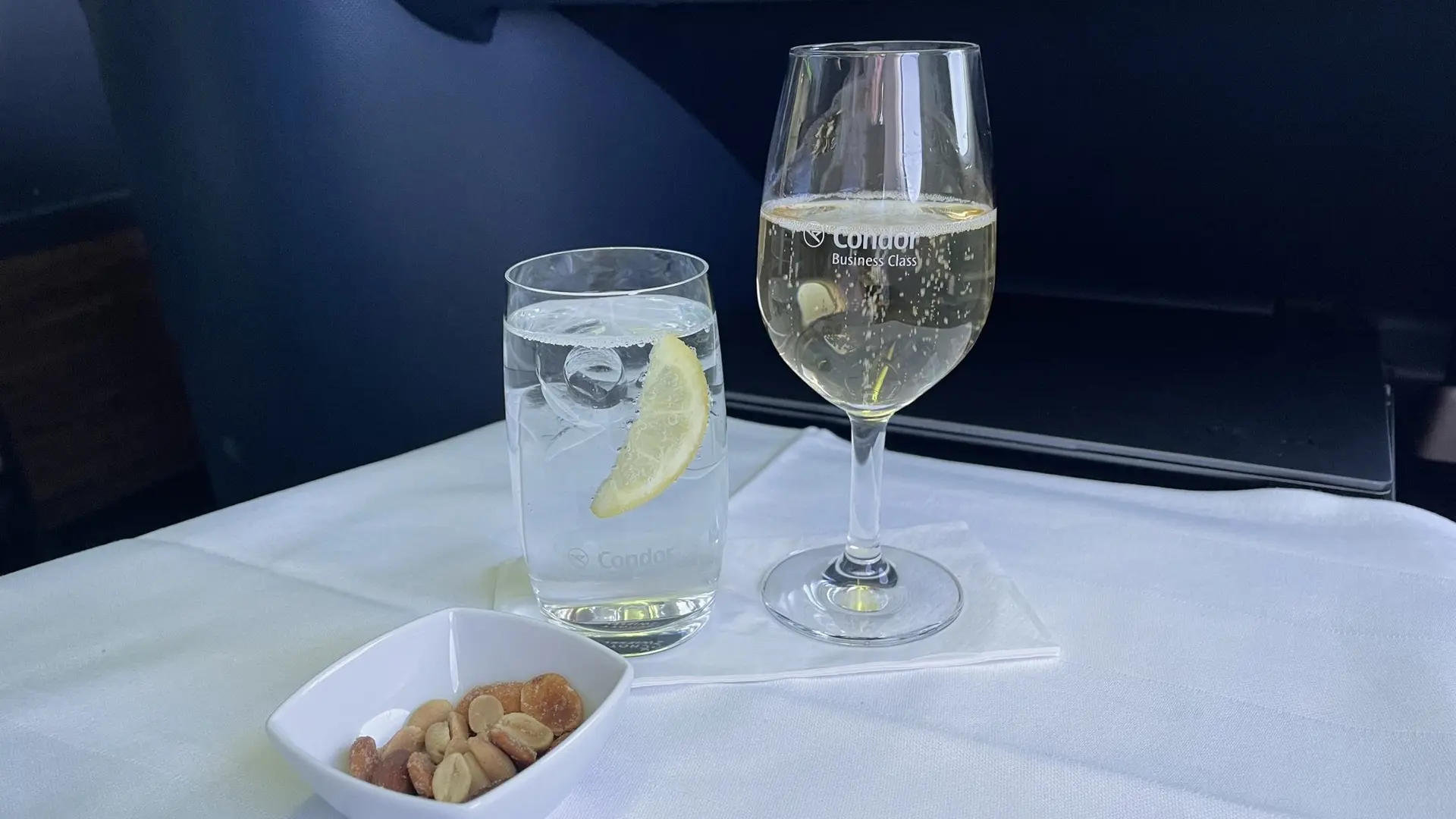 Airline review Beverages - Condor - 0