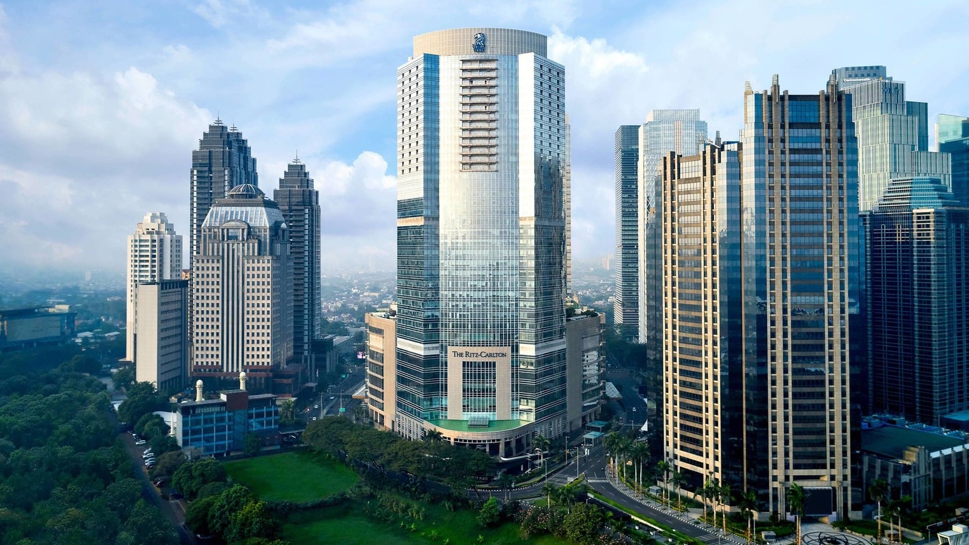 10 Best Luxury Hotels in Jakarta