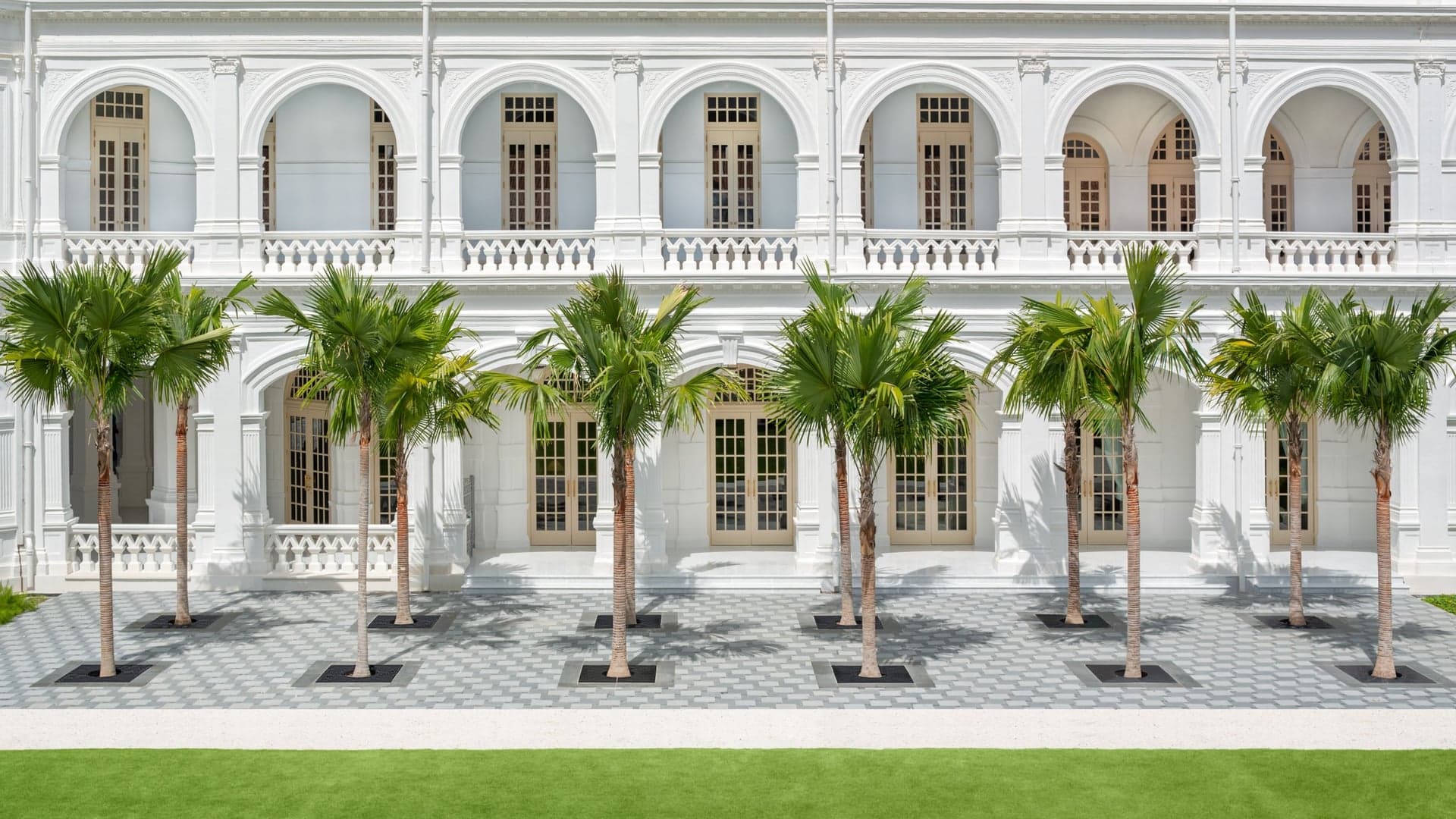 Hotel review Location' - Raffles Singapore - 3