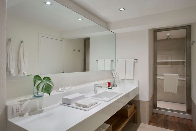 Verified hotel review - JANEIRO Hotel - 0