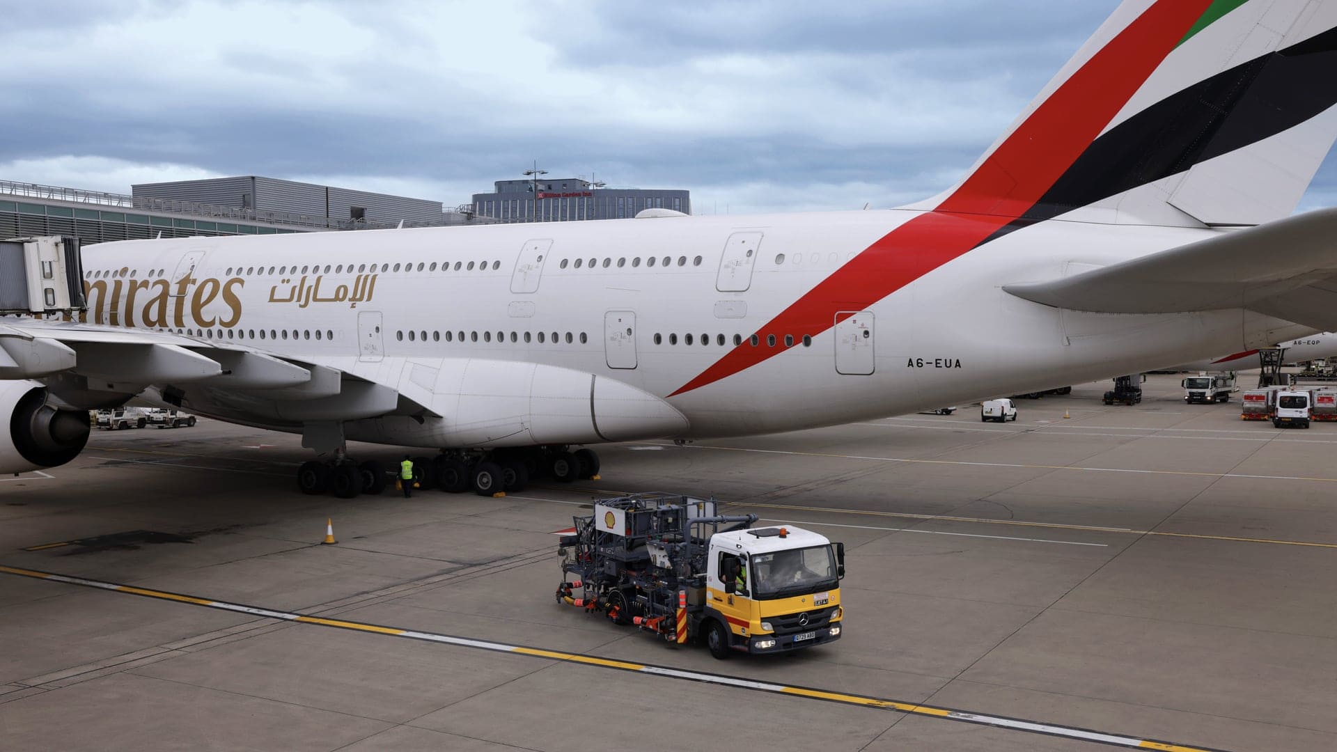 Airlines News - Emirates to fly SAF from London Heathrow