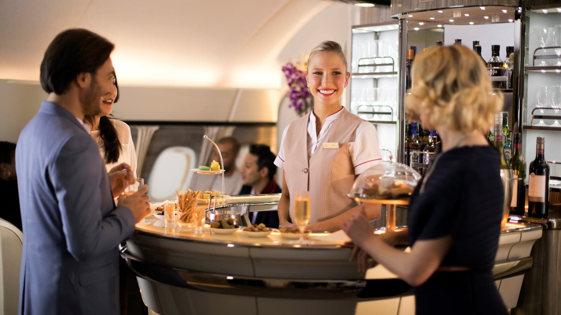 Save 25% on Emirates Business Class image
