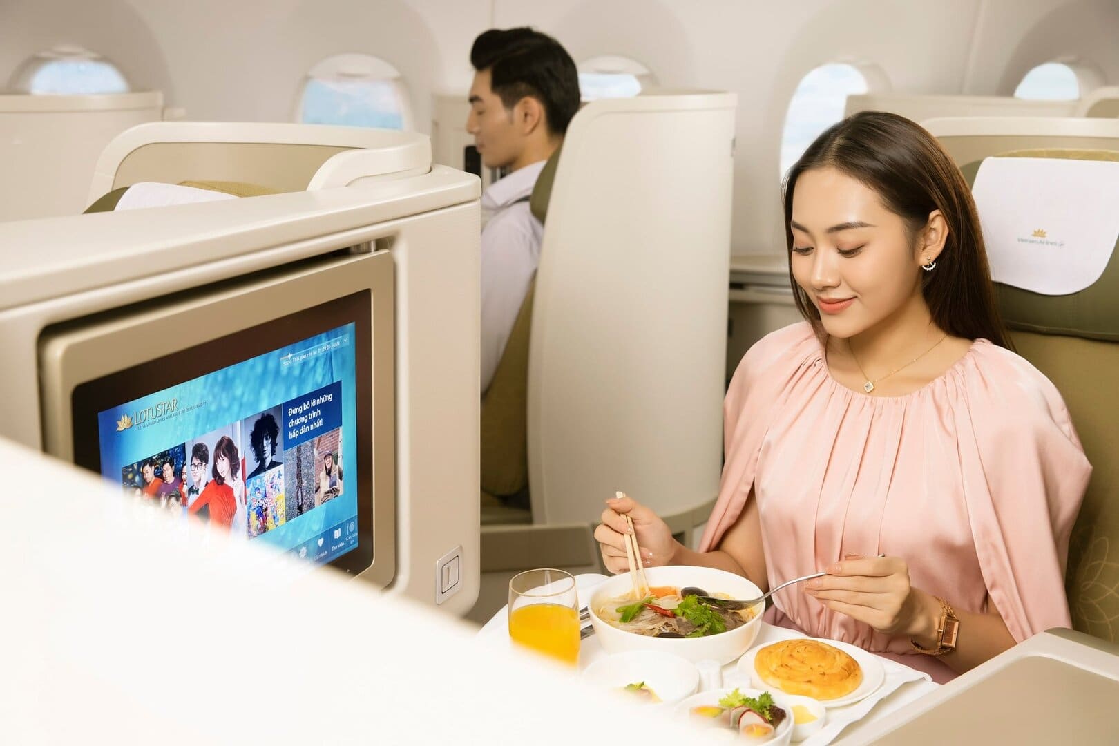 Airline review Cuisine - Vietnam Airlines - 9