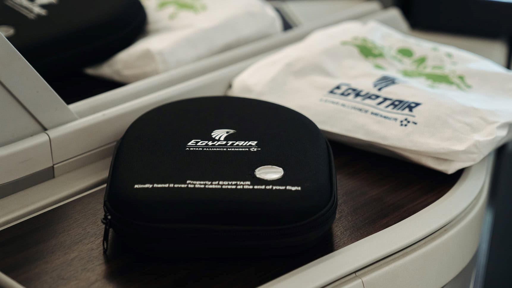 Airline review Entertainment - Egyptair - 2