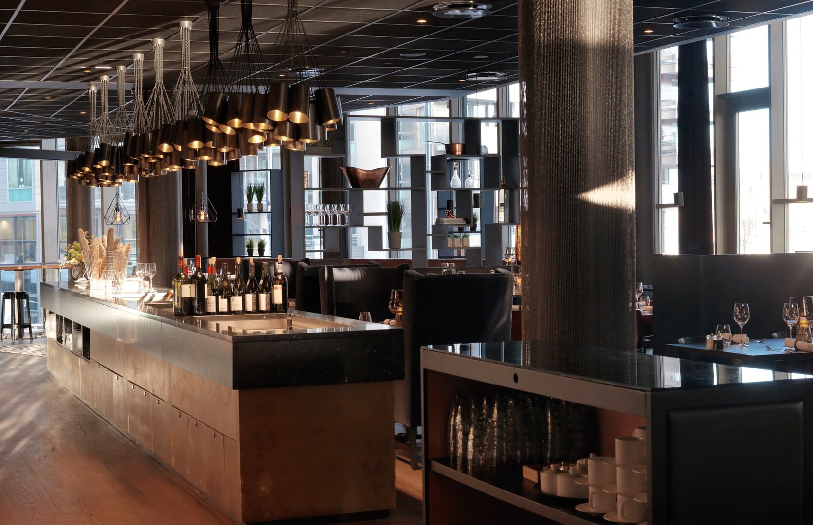 Hotel review Restaurants & Bars' - The Thief - 3