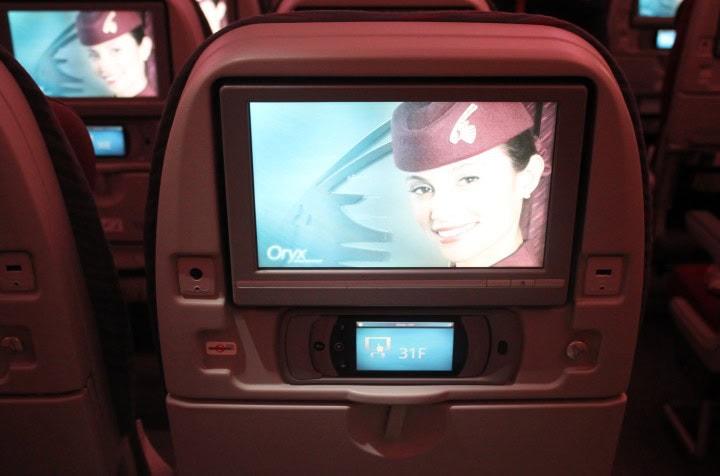 En titt i Qatar Airways Boeing 787 Dreamliner - Economy Class på Qatar Airways Dreamliner - 4