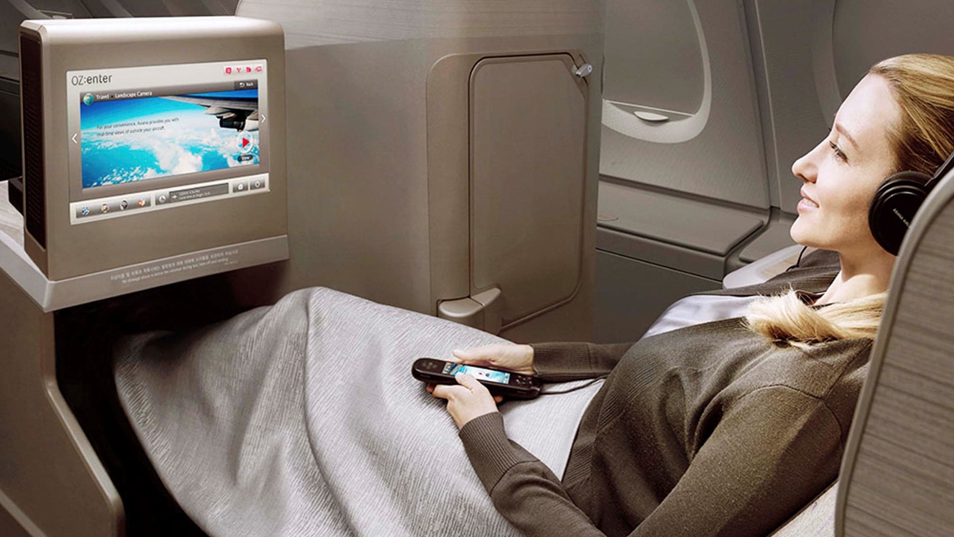 Airline review Entertainment - Asiana - 0