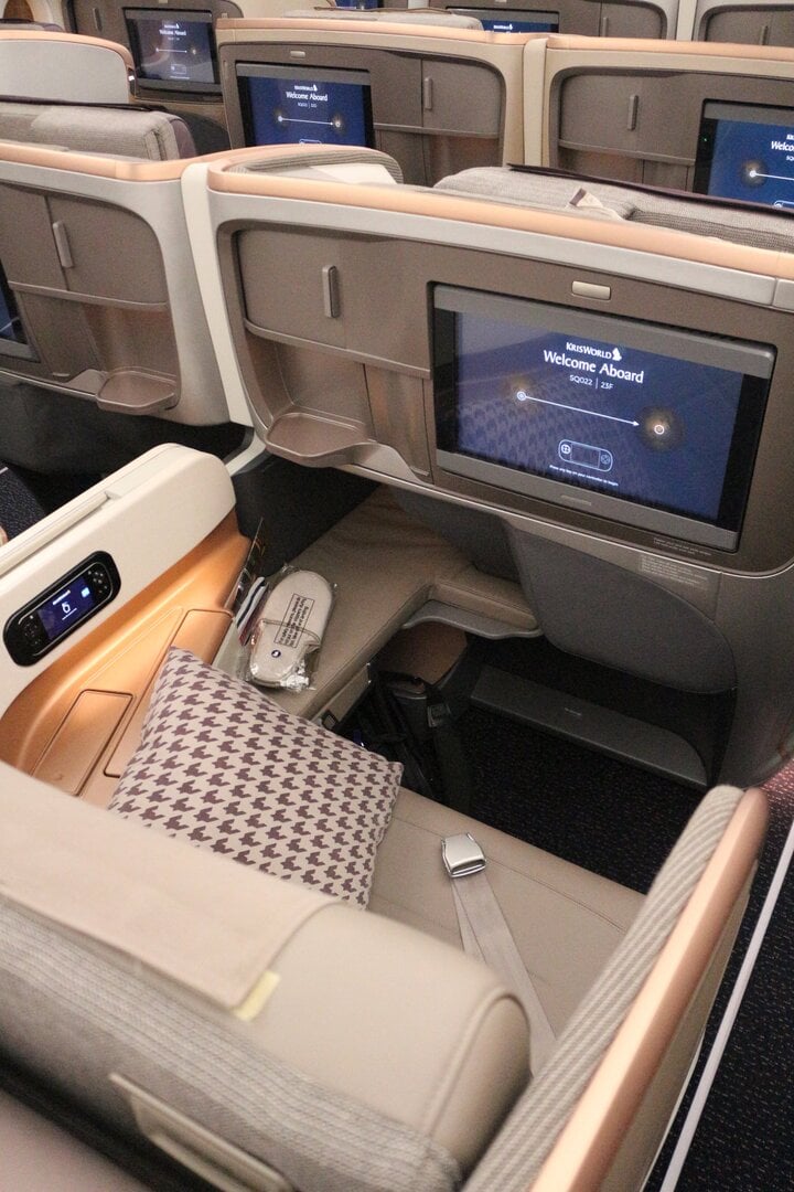 Singapore Airlines Singapore-New York non-stop - Privacy