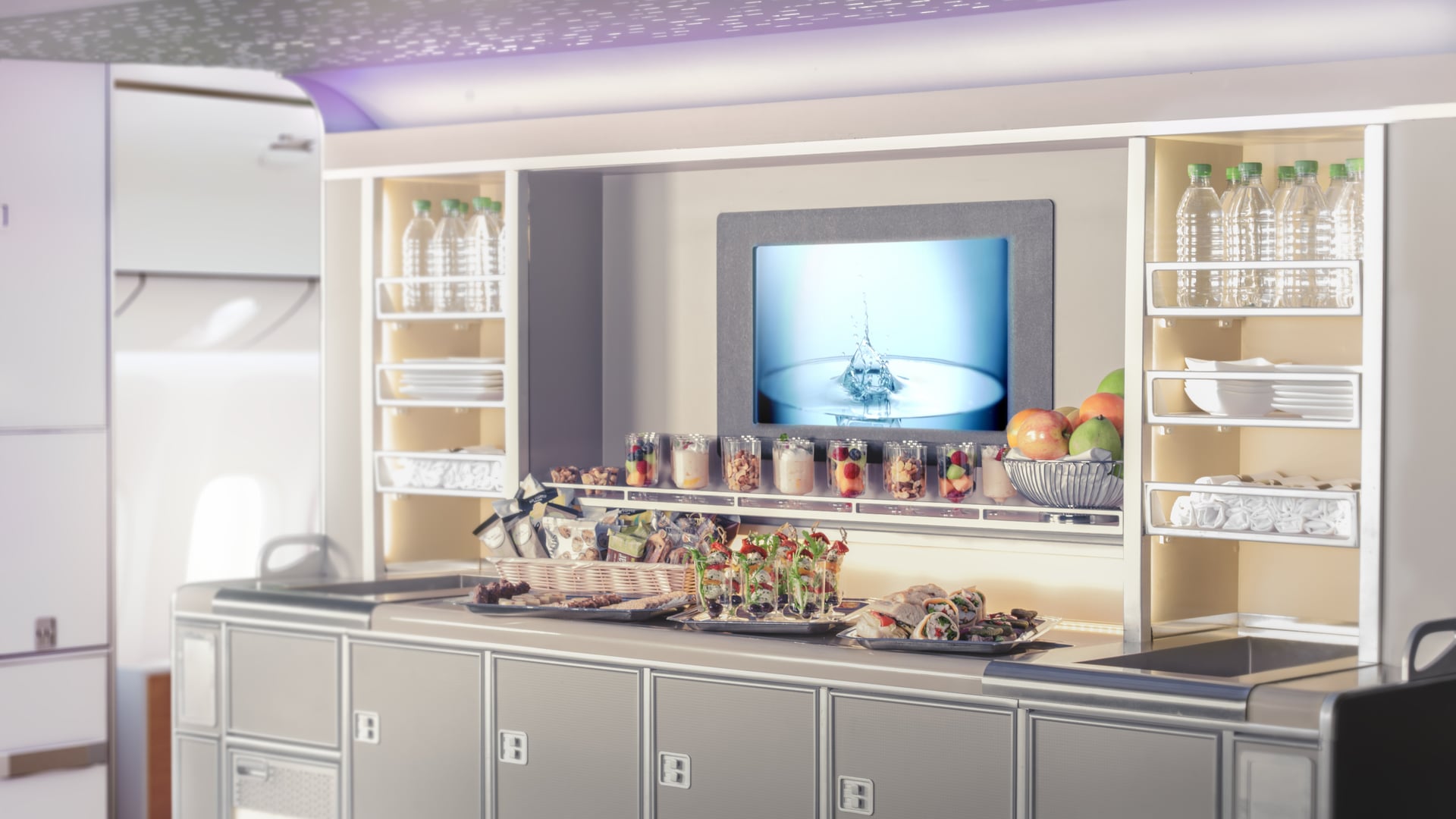 Airlines News - American Airlines - new menus and Wi-Fi packages