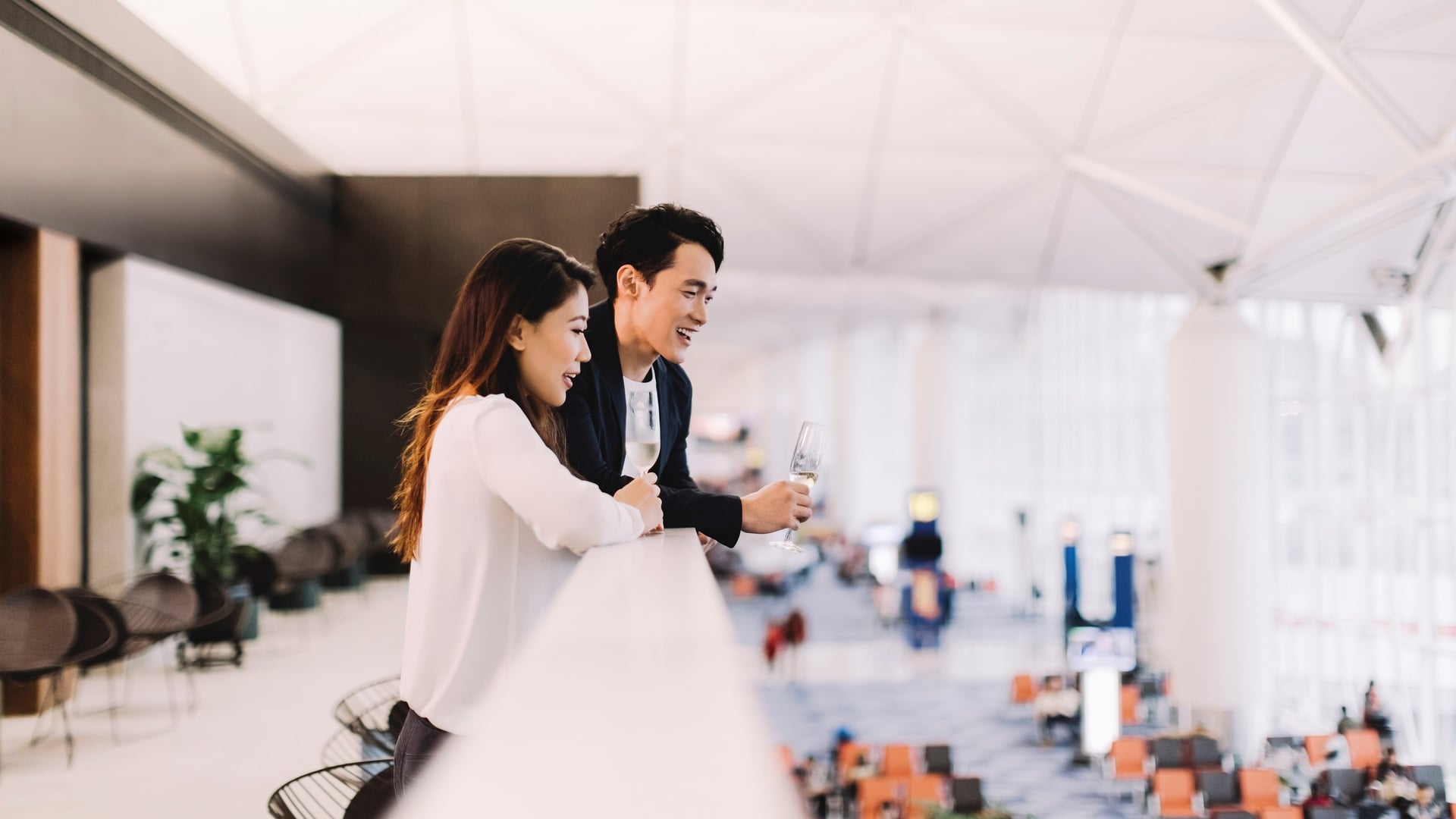 Airline review Airport experience - Cathay Pacific - 0