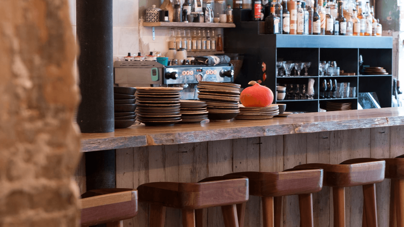 Bar area/drinking area at Dersou in Paris.