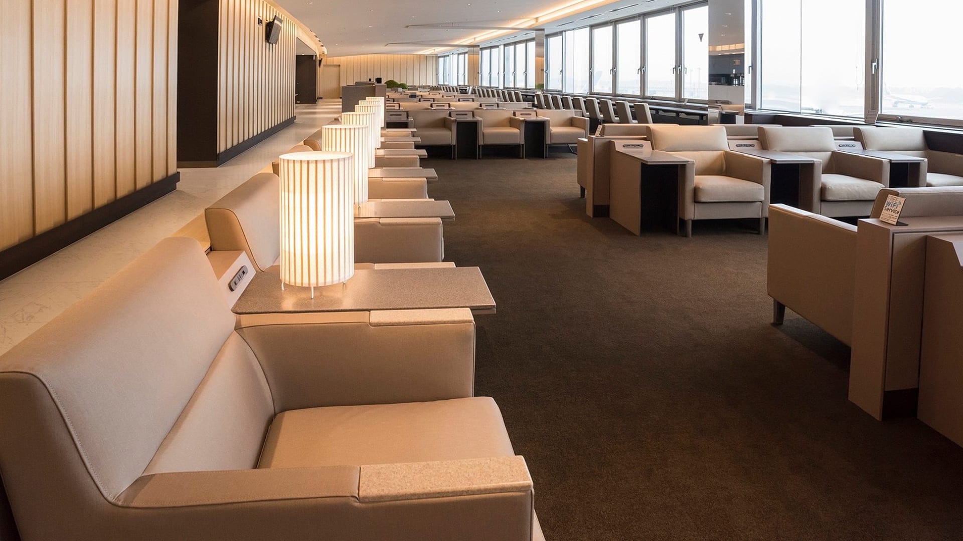 Airline review Airport experience - ANA - 3