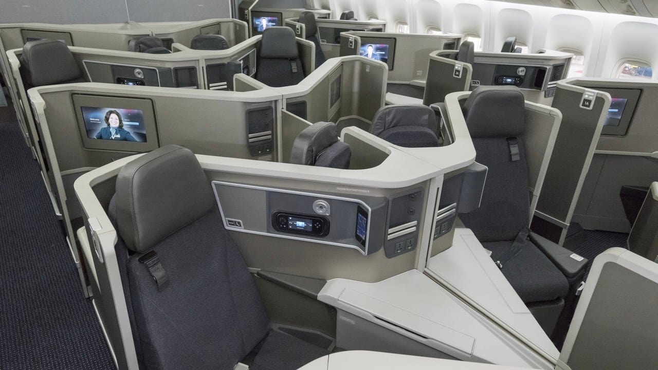 Airline review Cabin & Seat - American Airlines - 3