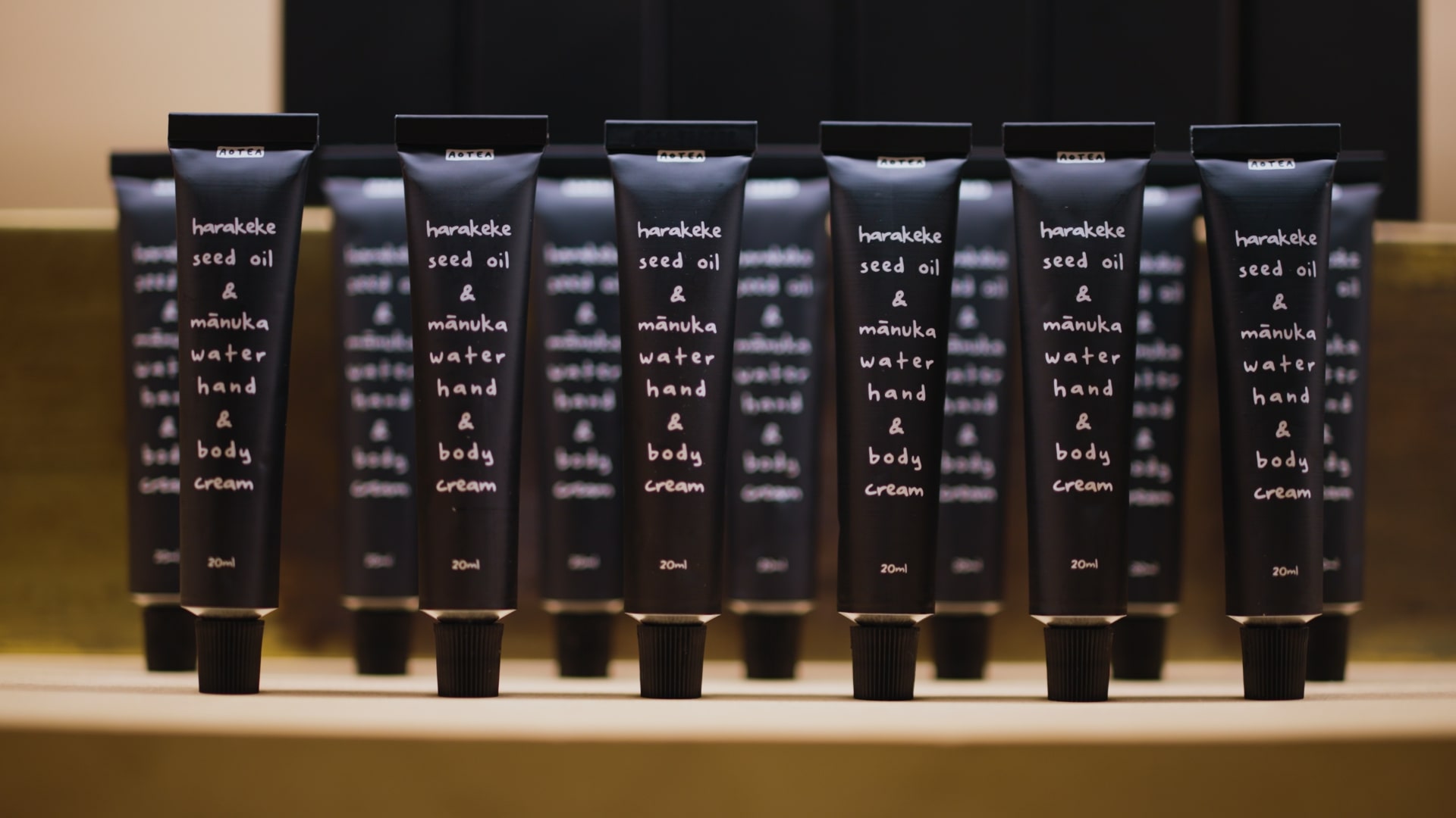 Airlines News - Air New Zealand brings Māori herbal products to its new amenity kits