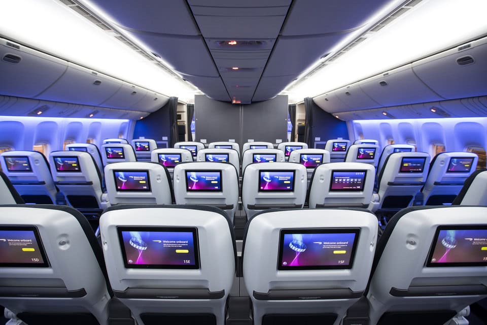British Airways Unveils New 10-abreast B777 Cabins - 3