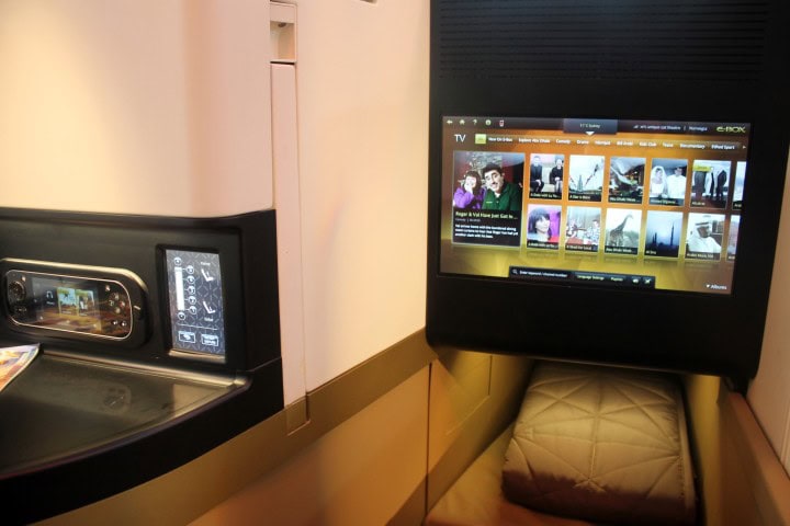 More unique pictures of Etihad's new business seat ‘Business Studio’ - New entertainment system - 1