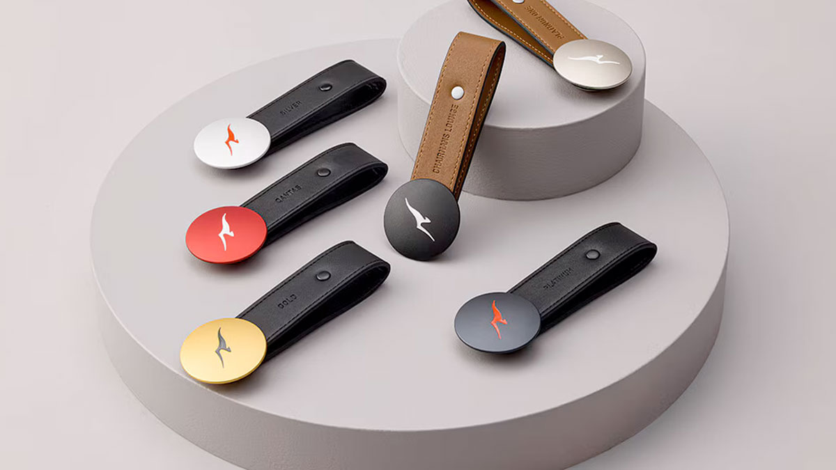 Airlines News - Qantas - Luggage Tag in - Q Bag Tag out 