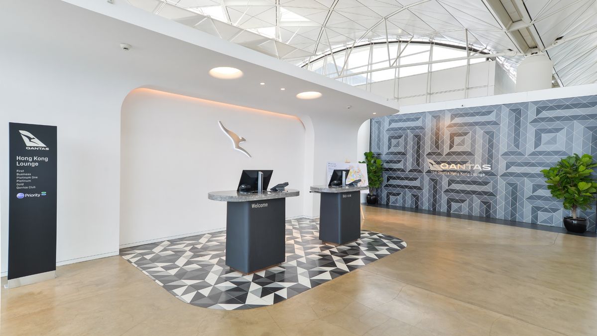 Qantas lounge in Hong Kong officially reopens
